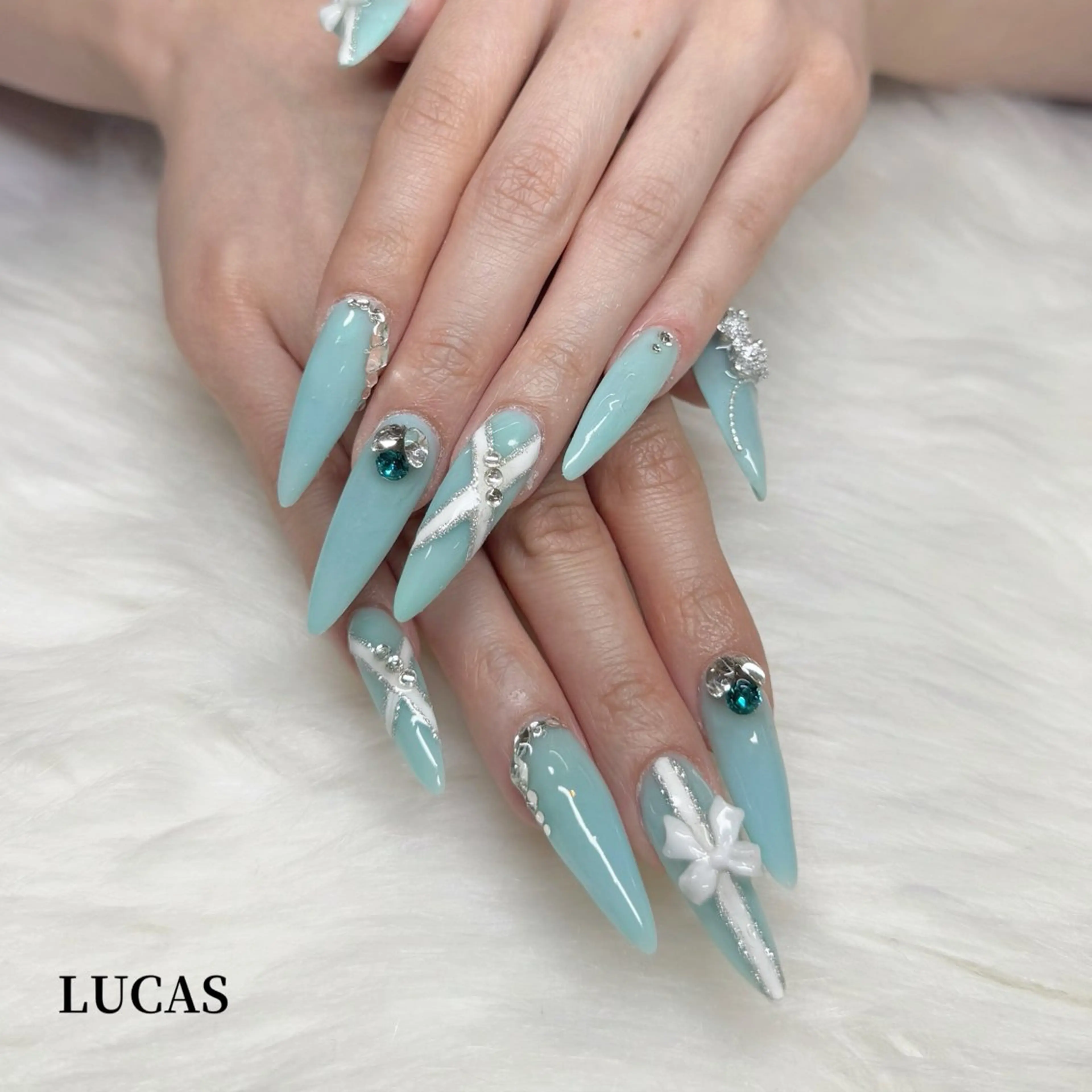 ネイル スカルプネイル ハンドネイル Nail salon LUCAS,K 《ネイルサロンルーカス》千葉中央 スカルプ所属・LUCAS 千葉 AOI💅🏾💕のネイルデザイン