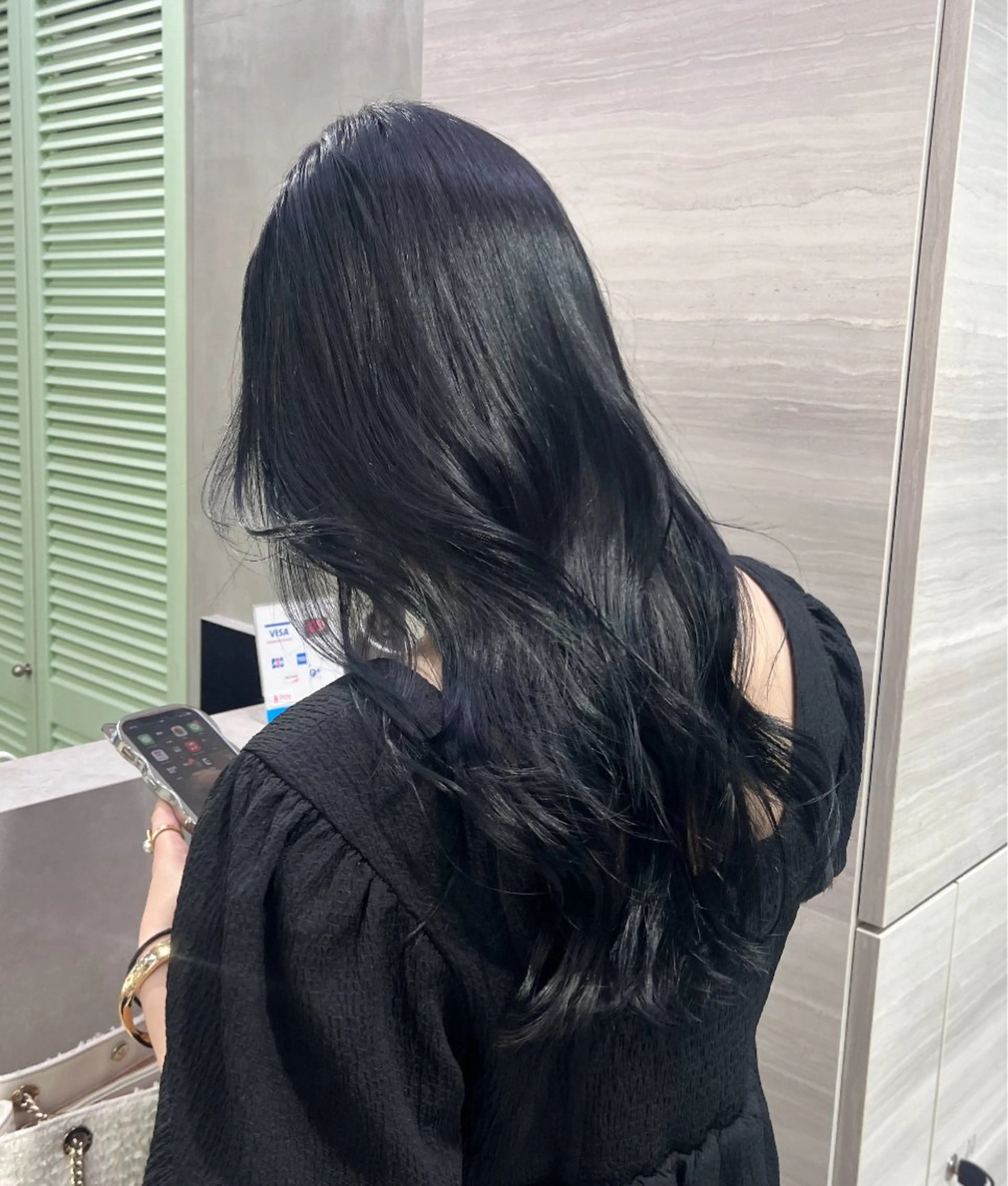ロング カラー 黒髪 ヘアカラー the path ナツミのヘアスタイル