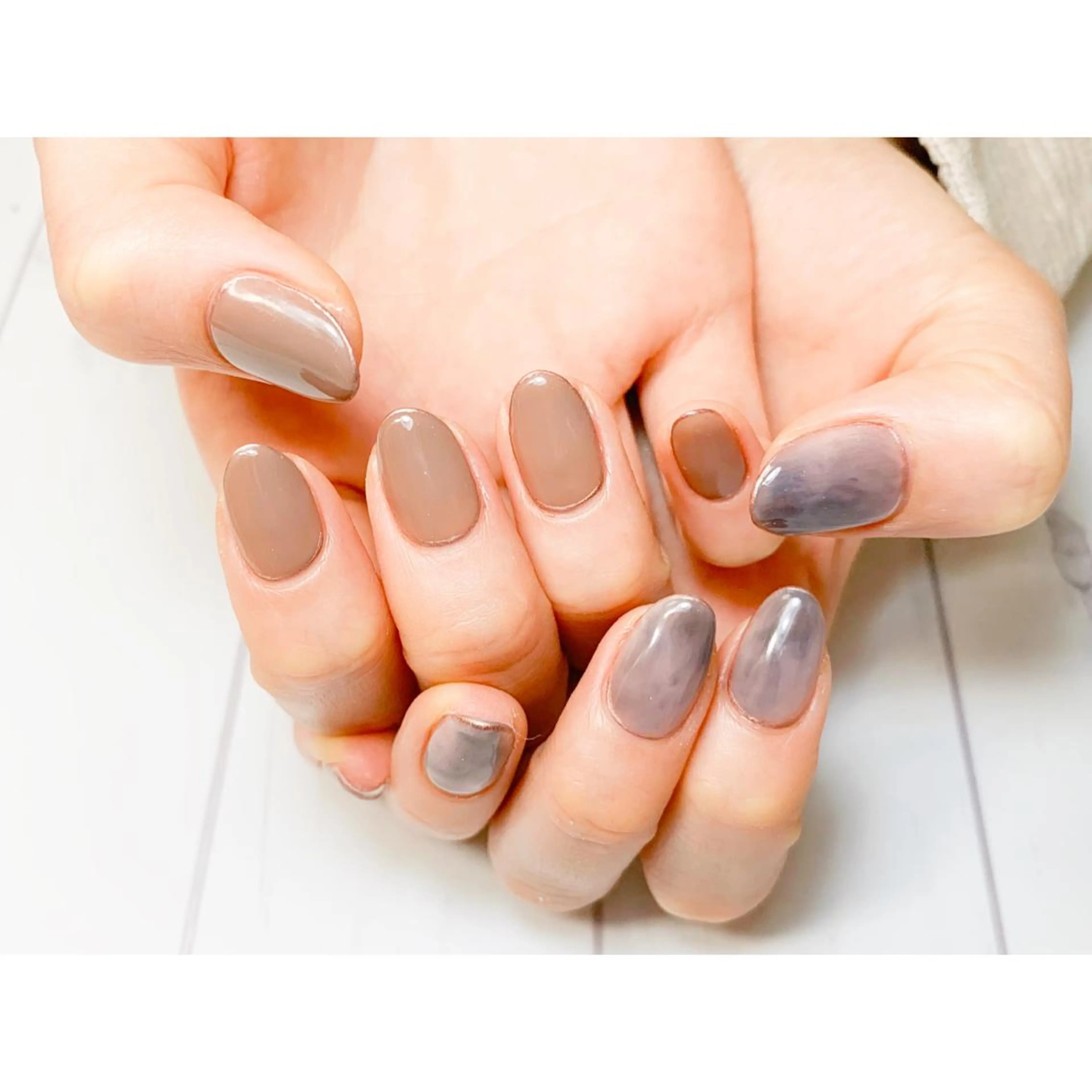 ネイル ニュアンスネイル nailsalon maluriのネイルデザイン