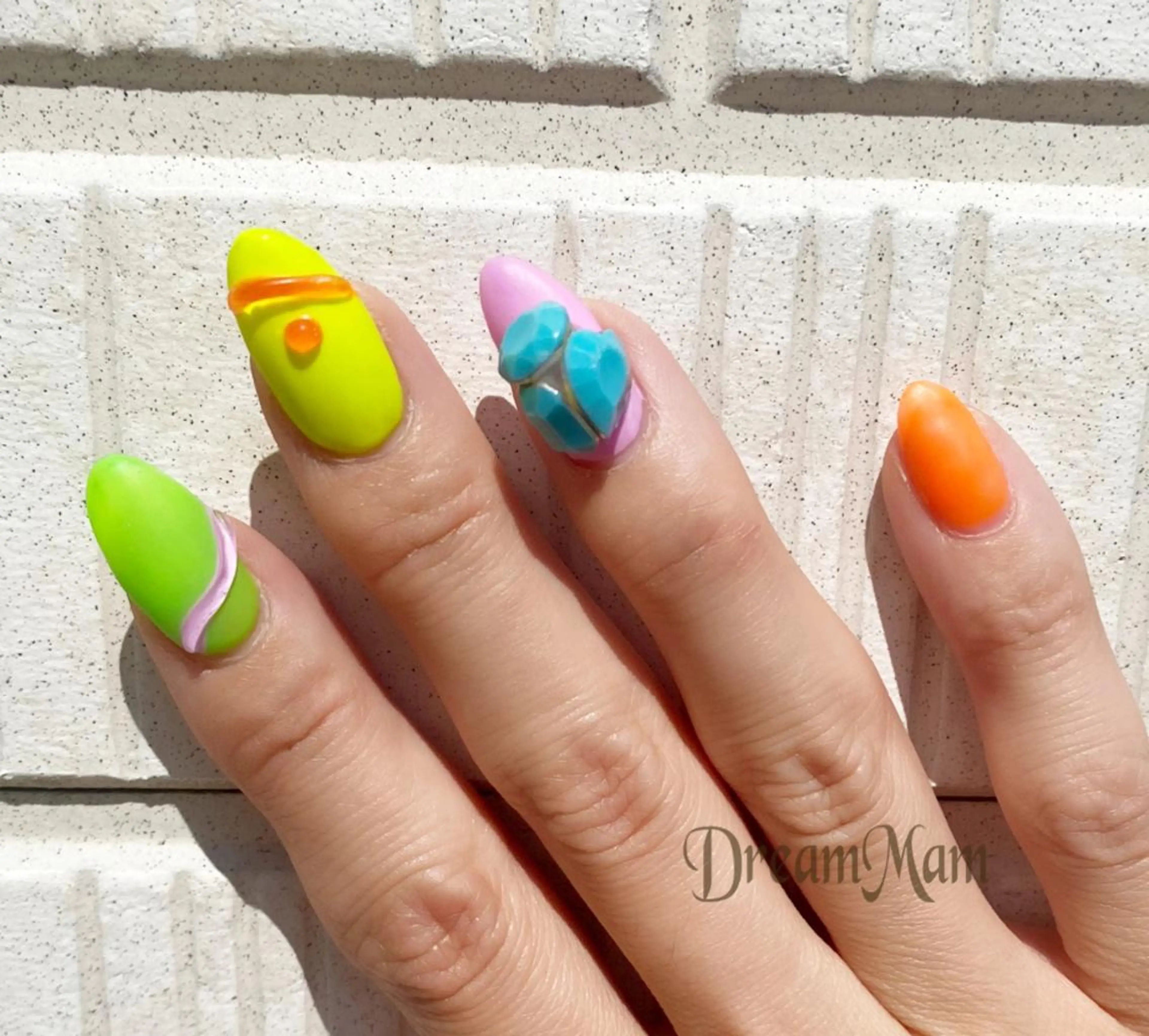 ネイル オーロラネイル フレンチネイル ジェルネイル ガラスフレンチ グリーン ハンドネイル Nail Salon Dream Mamのネイルデザイン