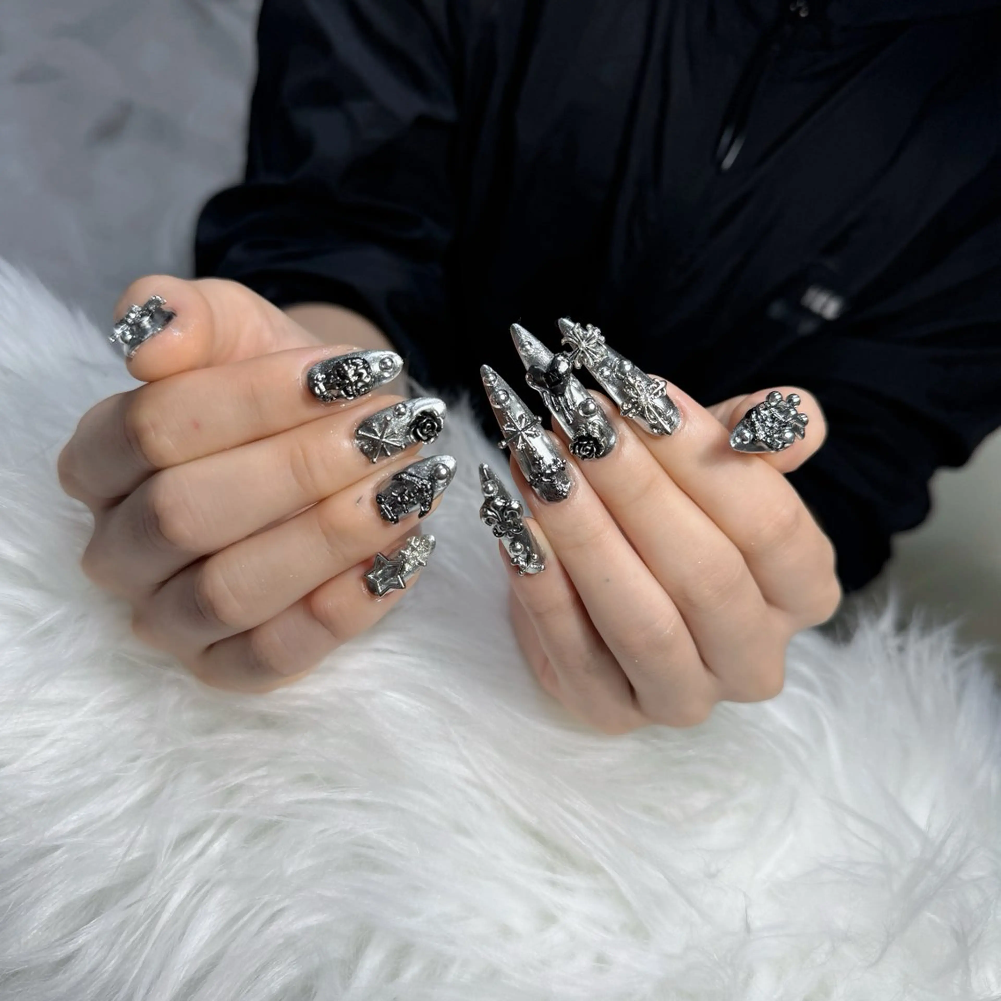 ネイル アートネイル フレンチネイル ジェルネイル 韓国ネイル マグネットネイル ハンドネイル Lenie Nail Salonのネイルデザイン