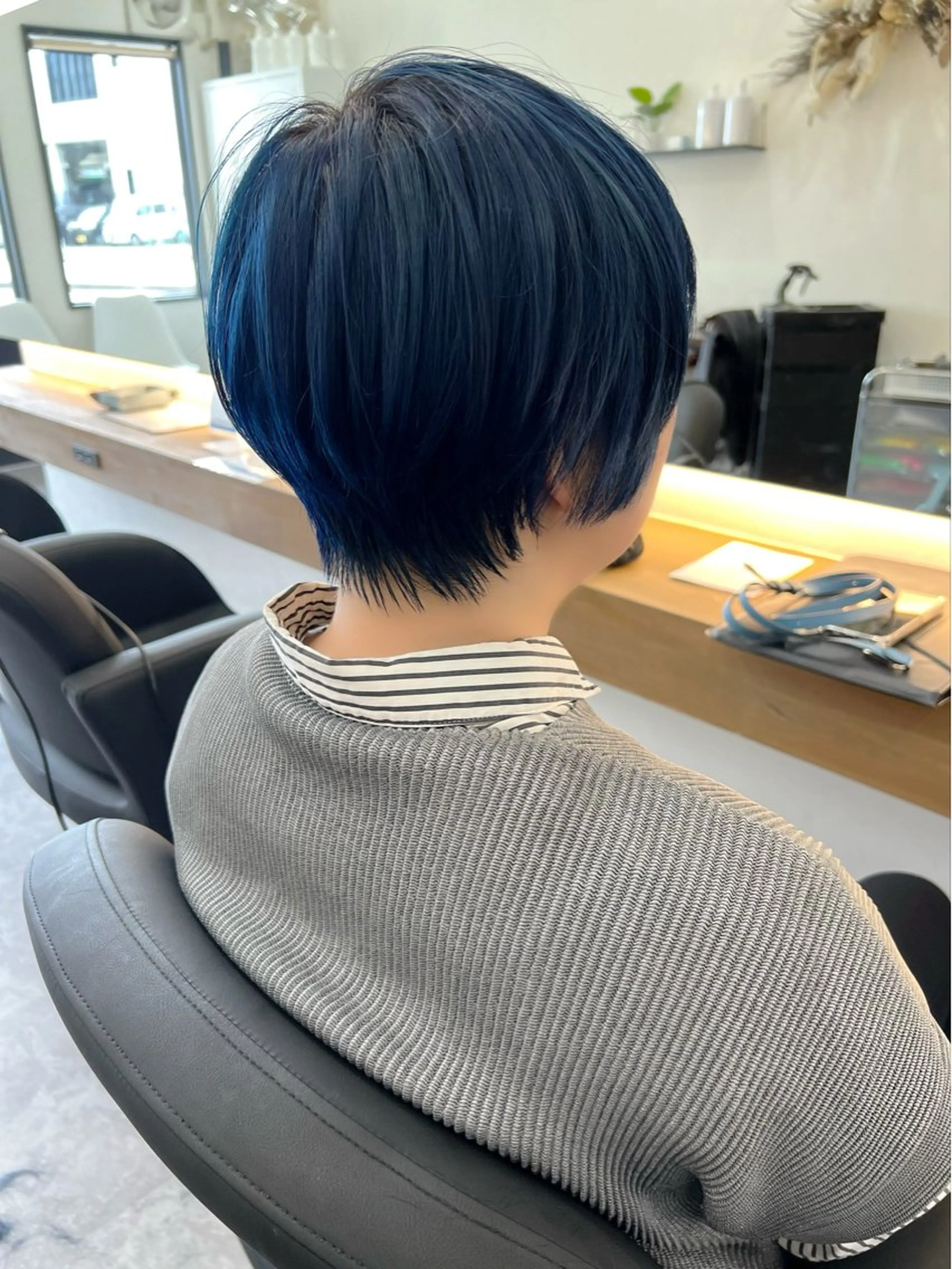 ショート カラー ショートボブ バレイヤージュ ブリーチ ケアブリーチ 透明感カラー カット ヘアカラー トリートメント ヘアセット hair terrace M所属・村岡 芽衣のヘアスタイル
