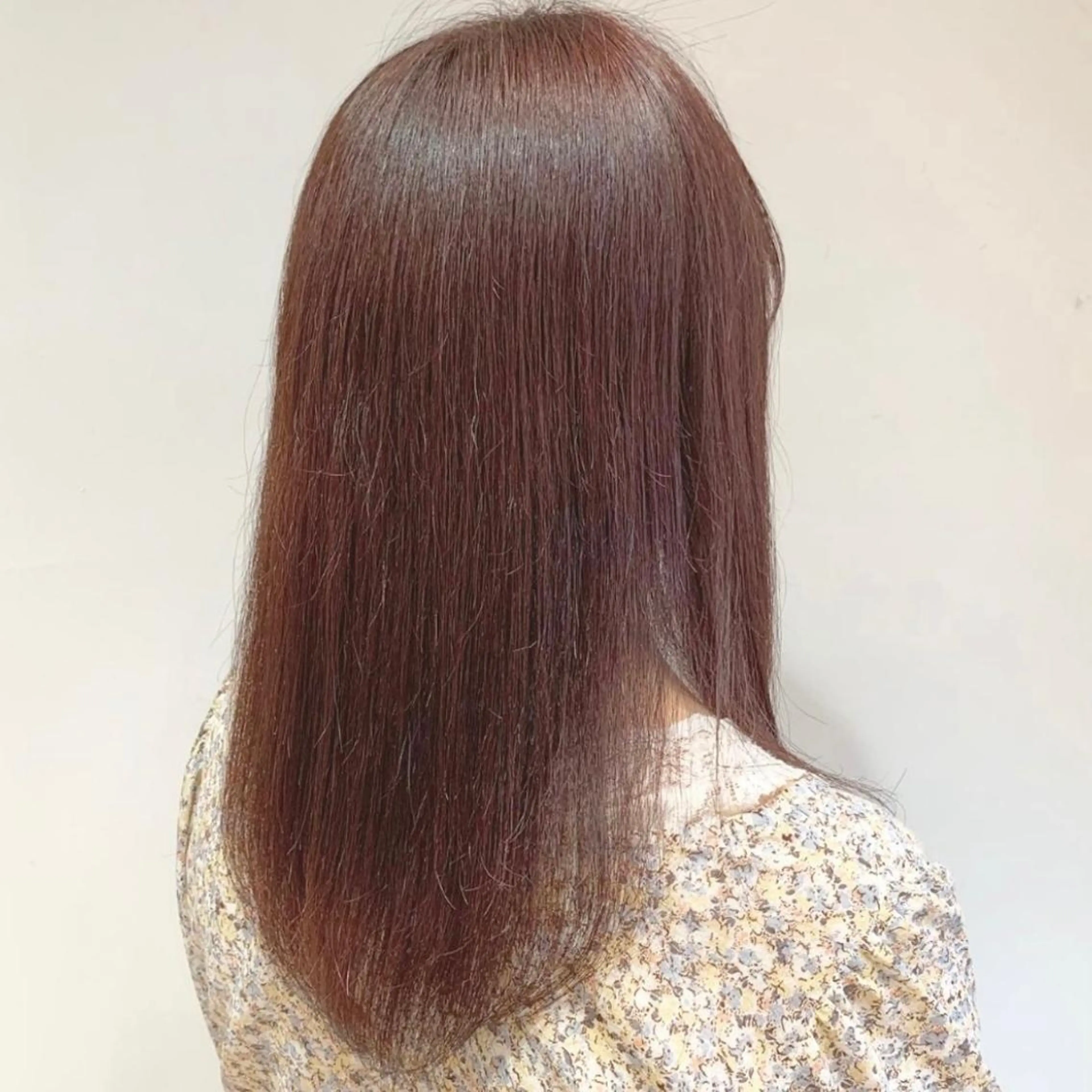 ロング カラー トリートメント 酒井 里穂のヘアスタイル