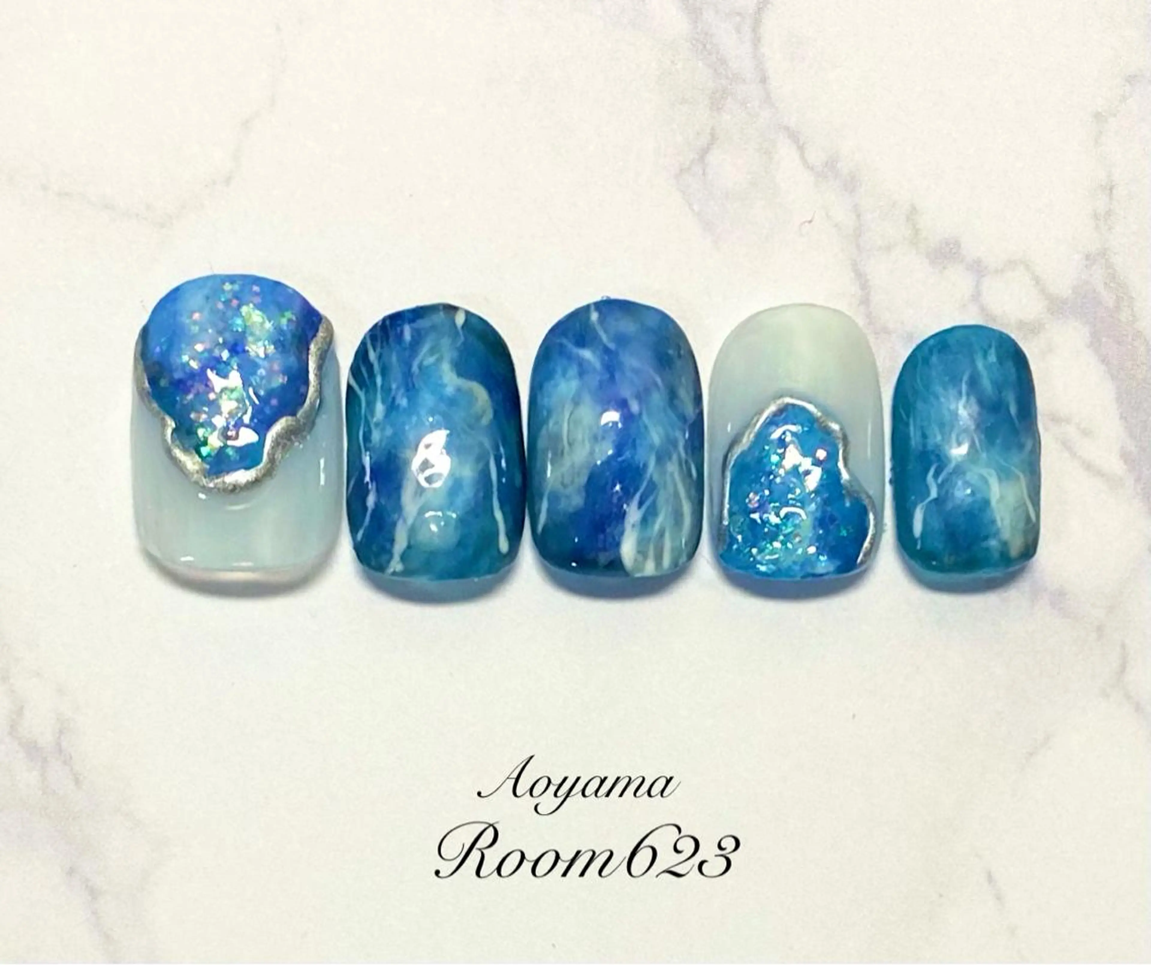 ネイル 青山ルーム735 yukiのネイルデザイン