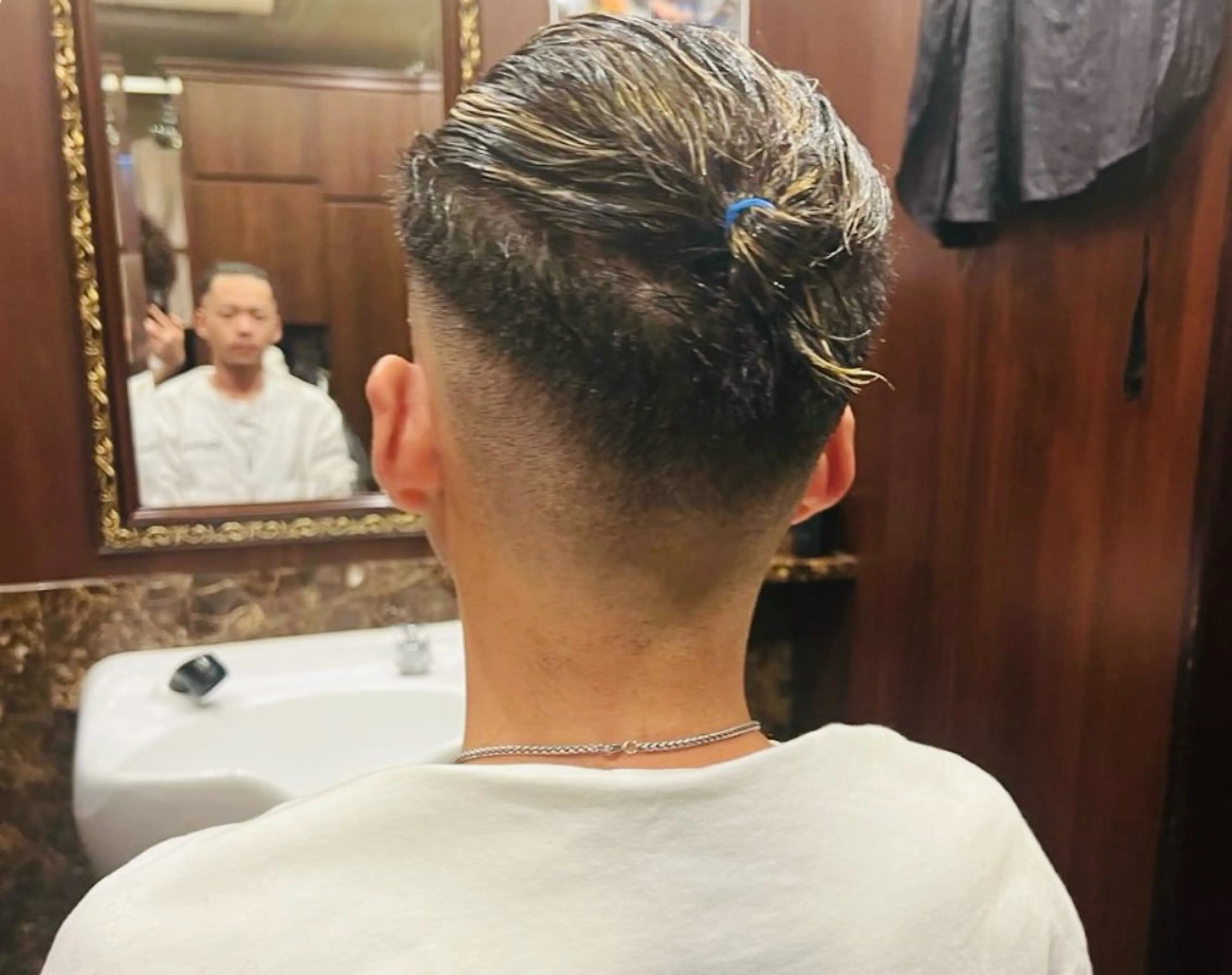 セミロング メンズ ヒロ銀座バーバーショップ秋葉原店所属・堀 真人のヘアスタイル