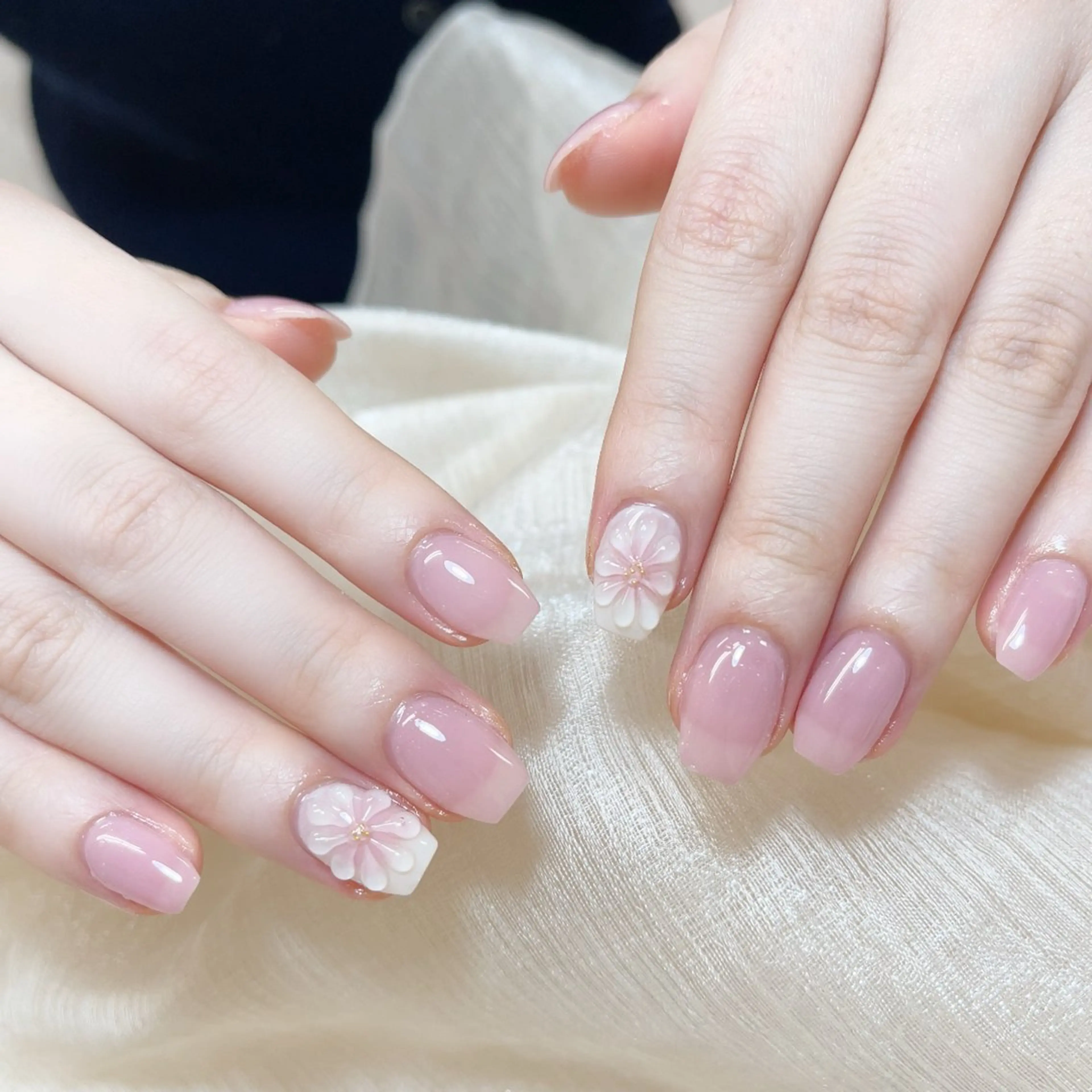 ネイル ハンドネイル DUO MIサロンのネイルデザイン