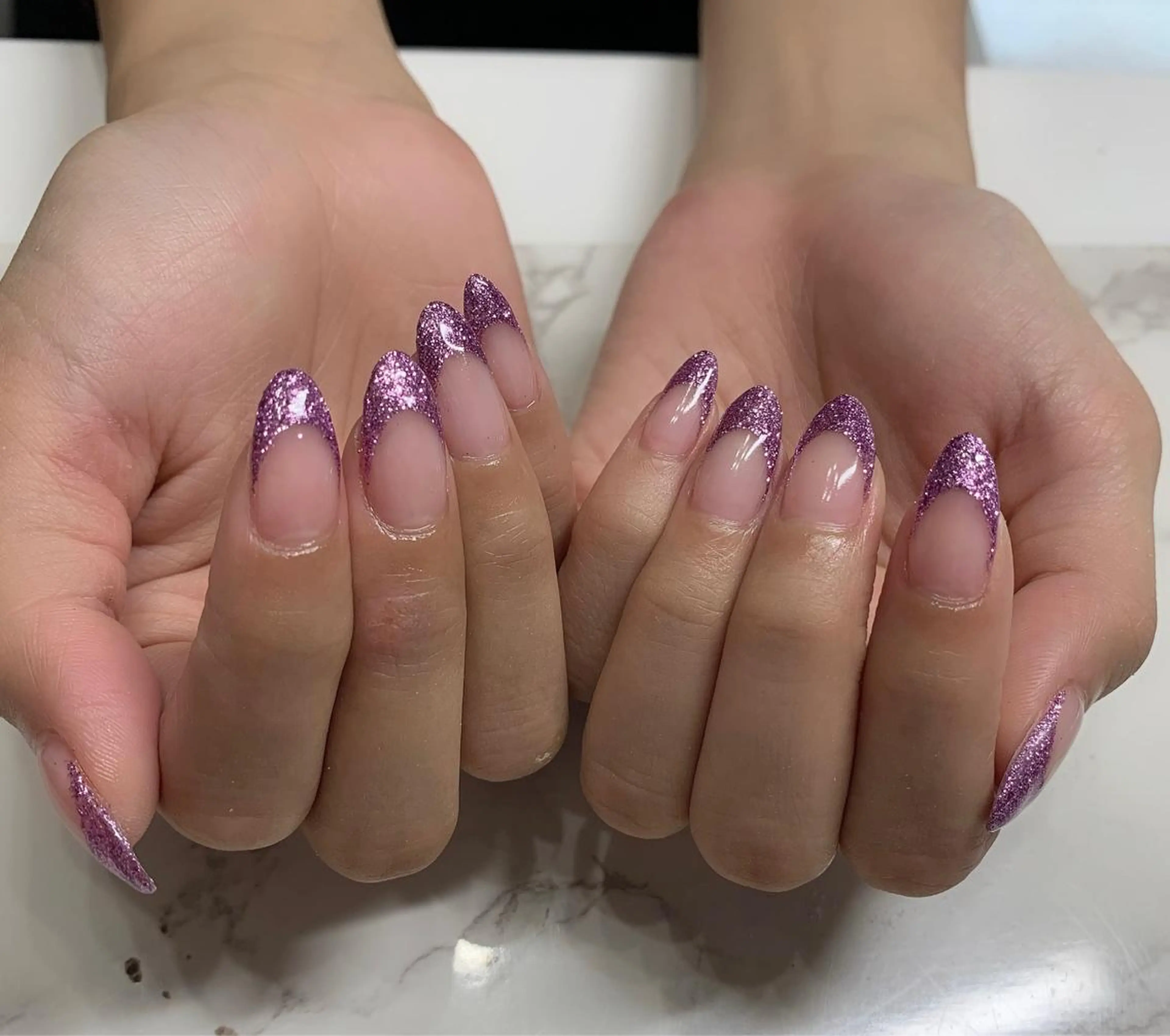 ネイル フレンチネイル ラメ(グリッター) パープル Nail Salon Momoのネイルデザイン