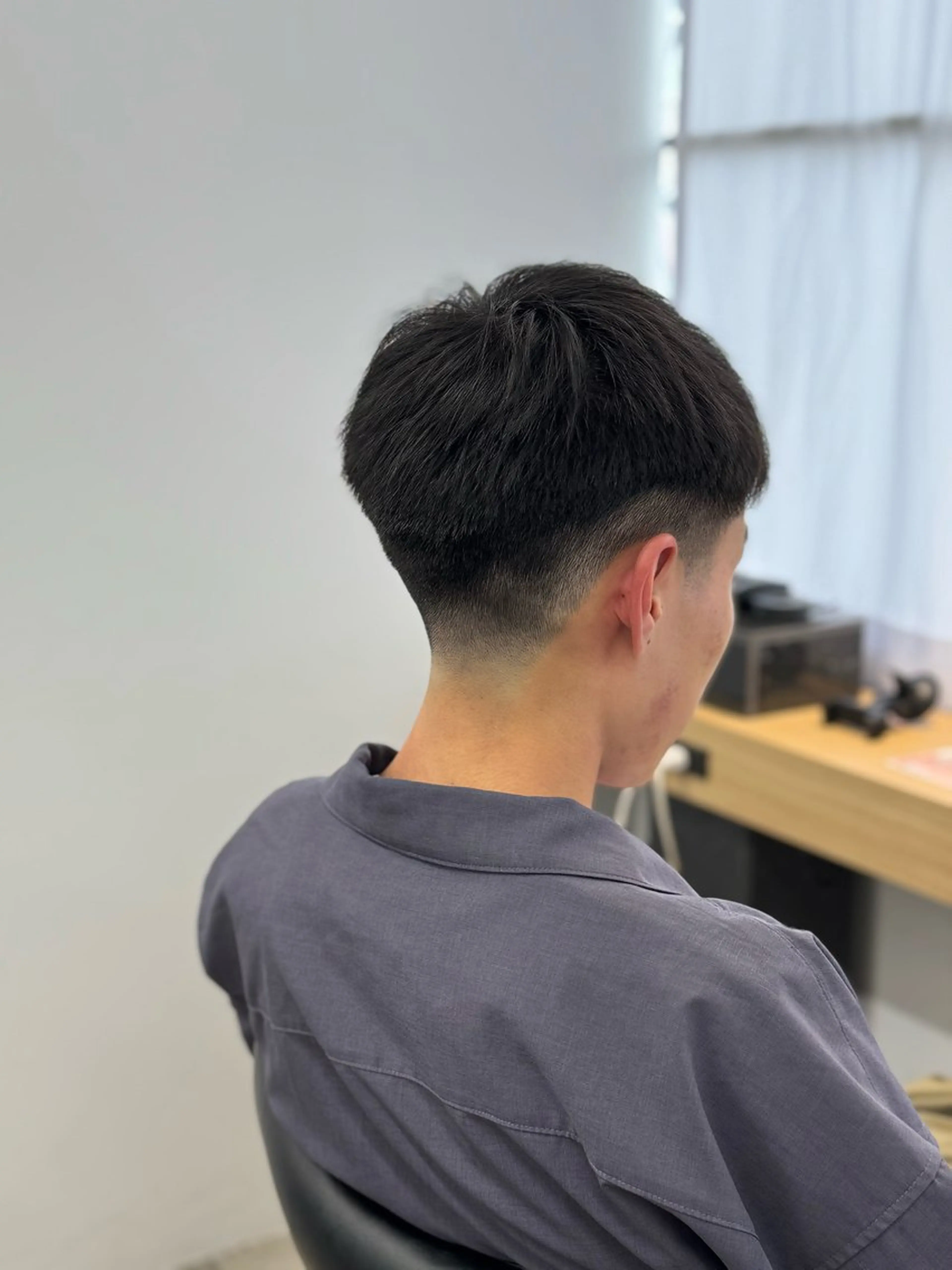メンズ カット 🔥フェードパーマ NO.1/LEO🔥のヘアスタイル