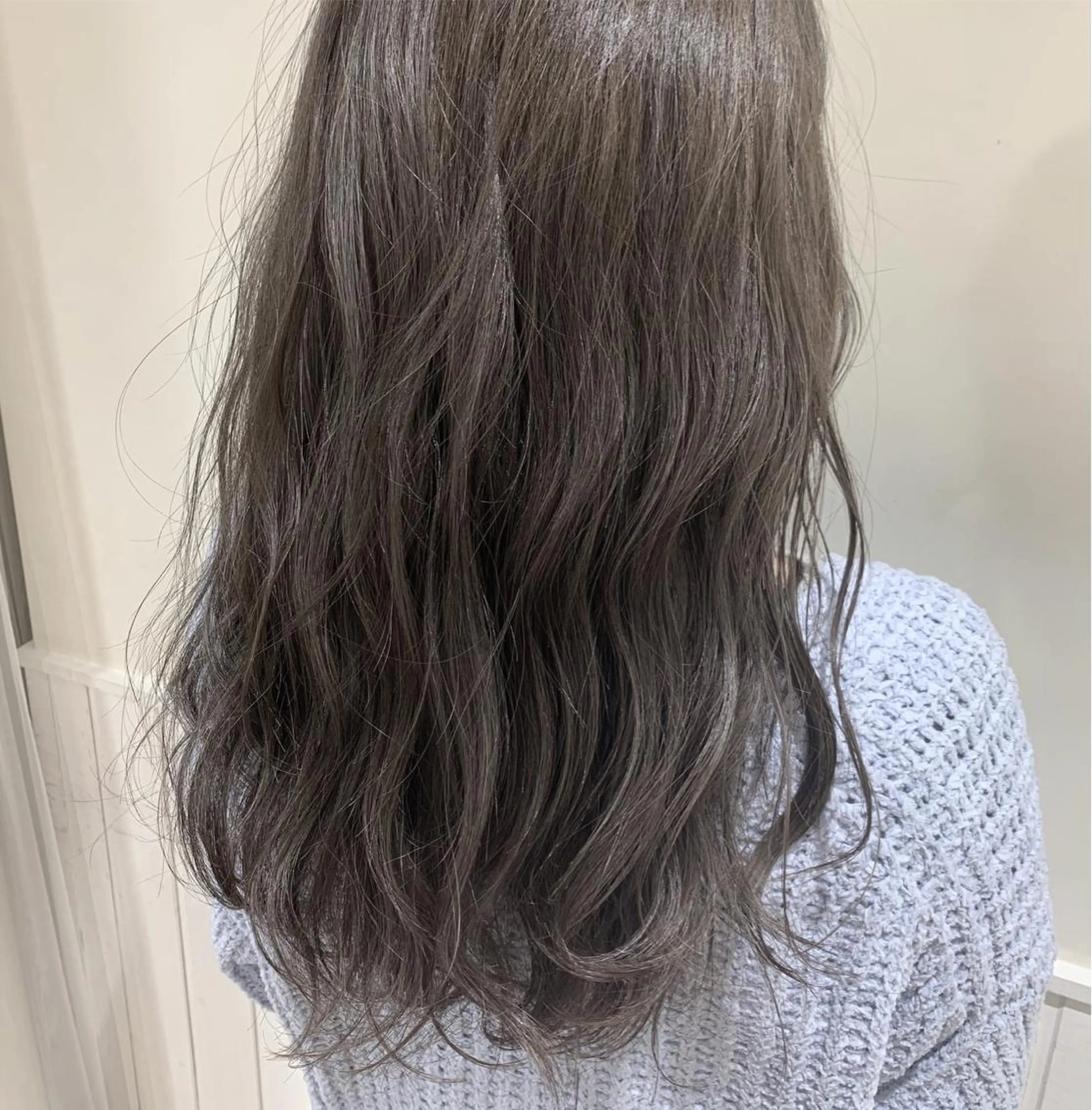 ロング カラー 透明感カラー グレージュ カット ヘアカラー 🌿椿 夢来🌿のヘアスタイル