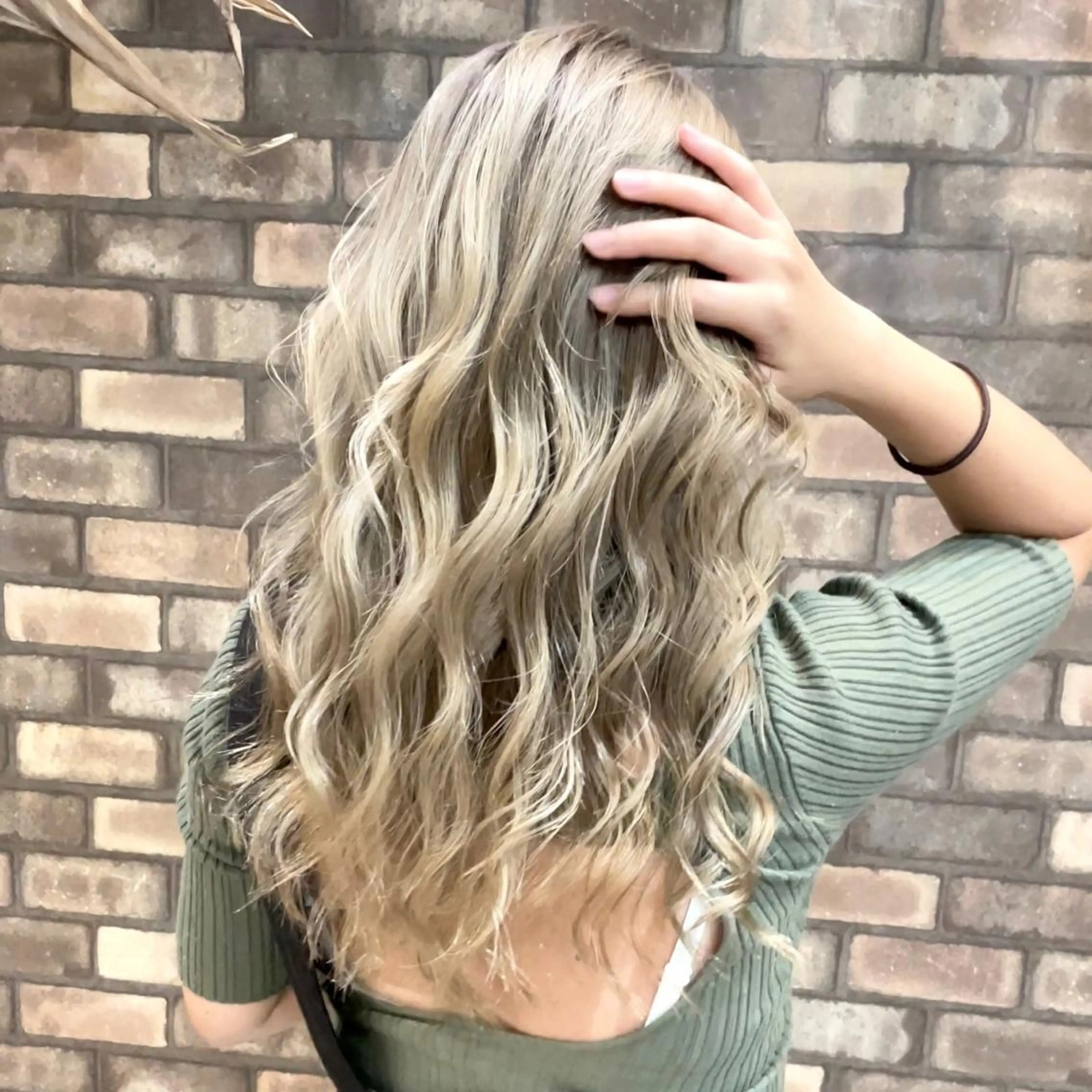 ロング ヘアカラー N° jillva ♦️川端裕司♦️のヘアスタイル