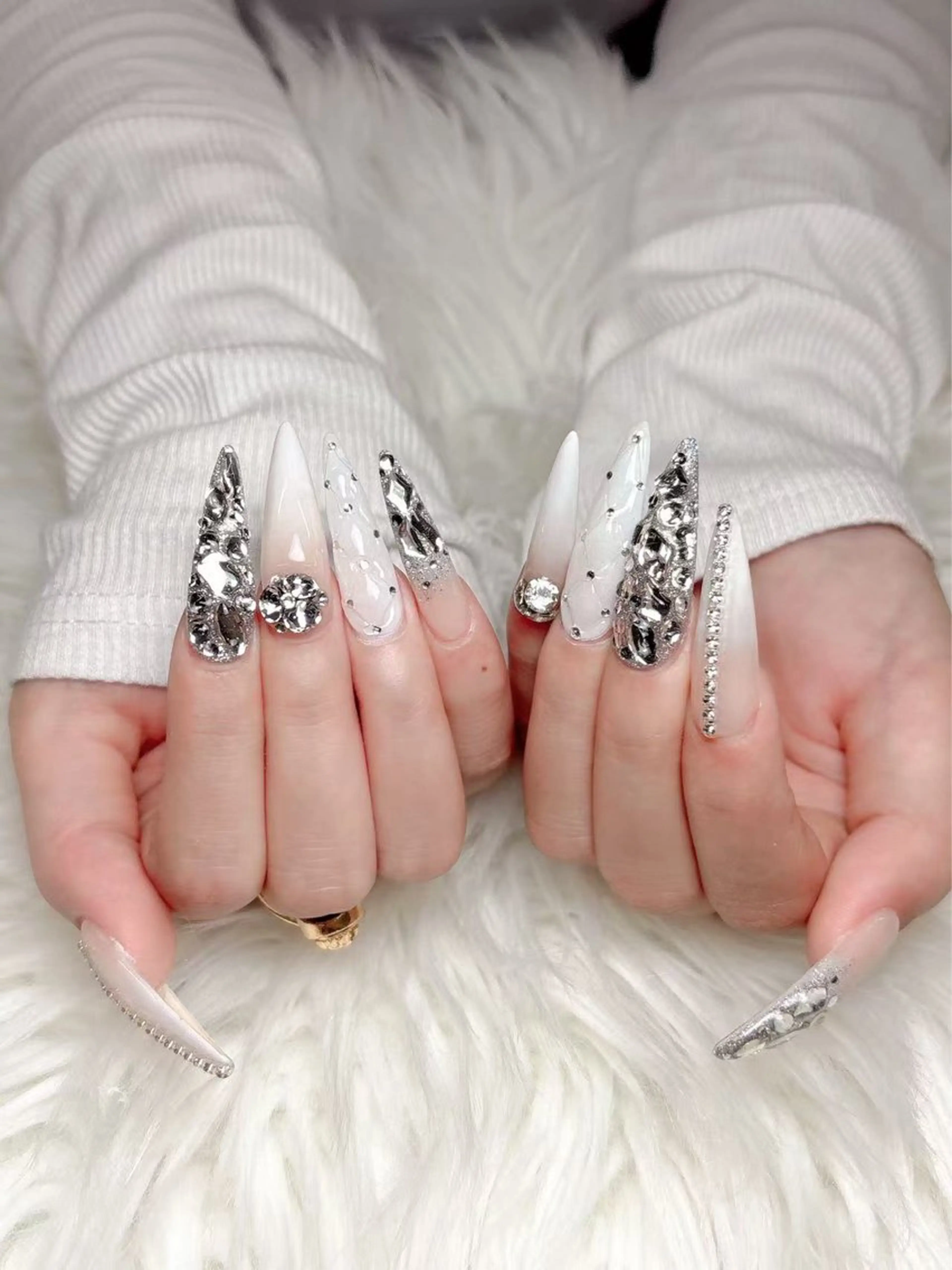 ネイル W &nail所属・Lu miのネイルデザイン