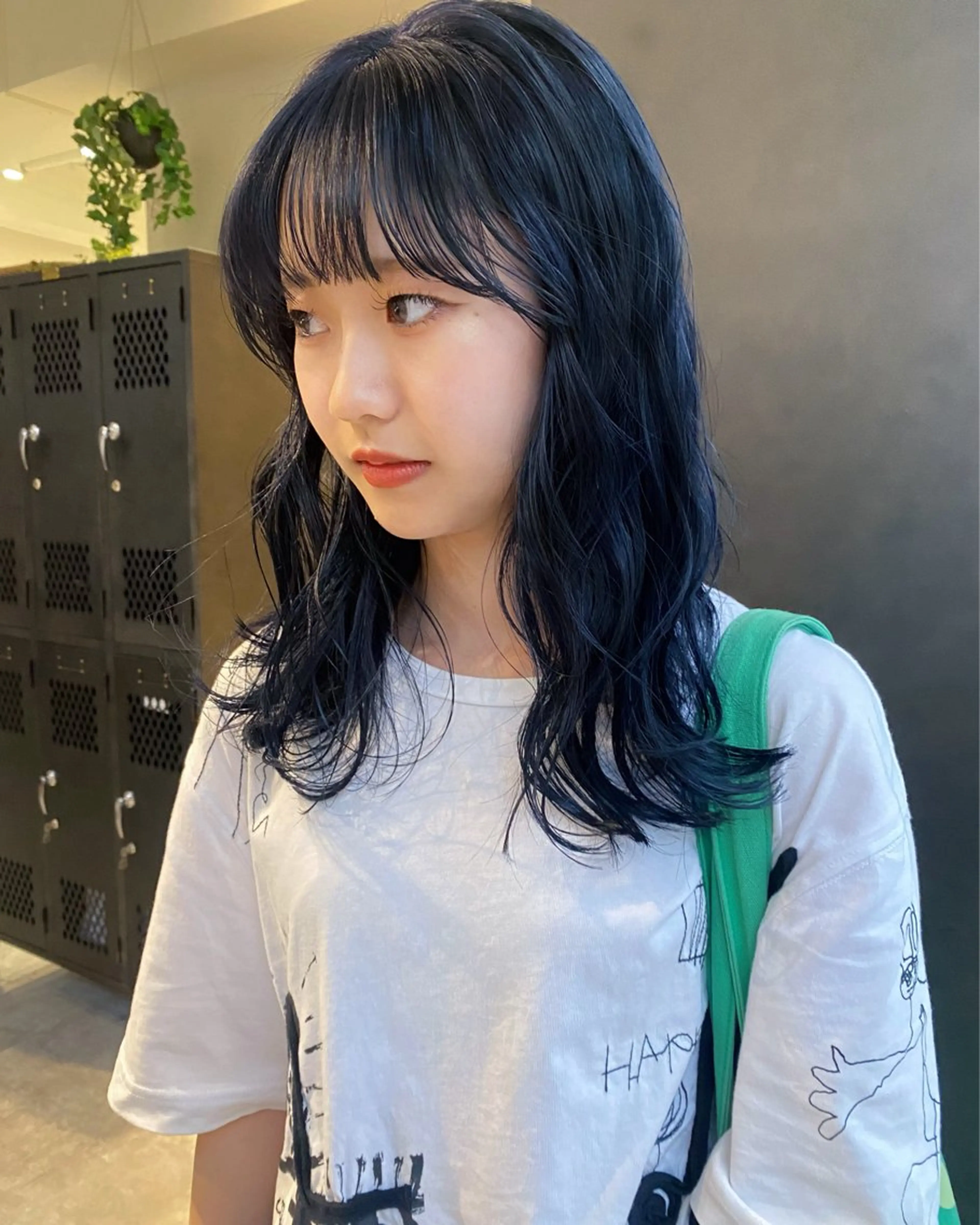 セミロング sliver renのヘアスタイル