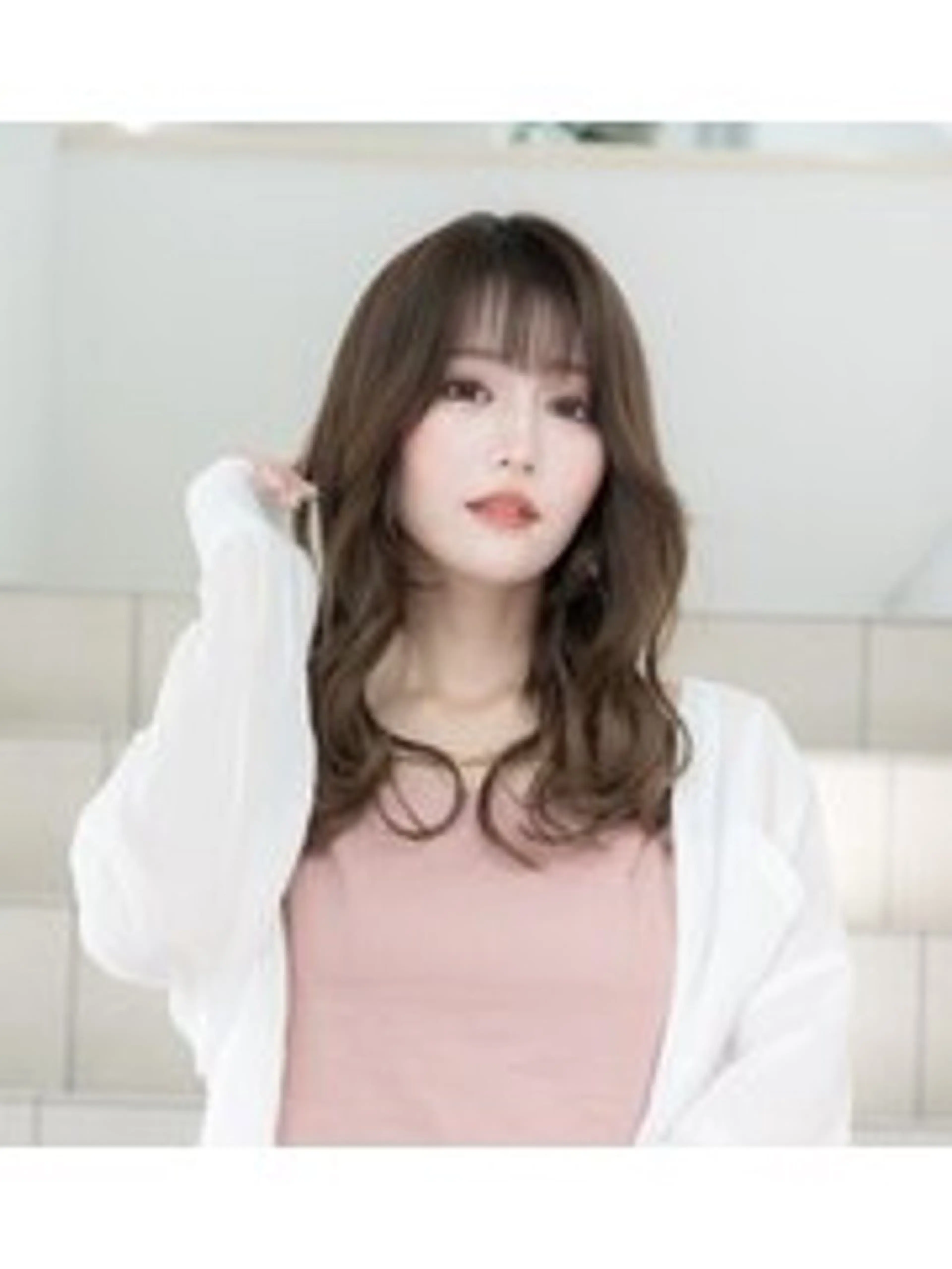 ミディアム 韓国風ヘア セシルヘアー所属・顔周りカット　艶髪 　髪質改善　くまーのヘアスタイル