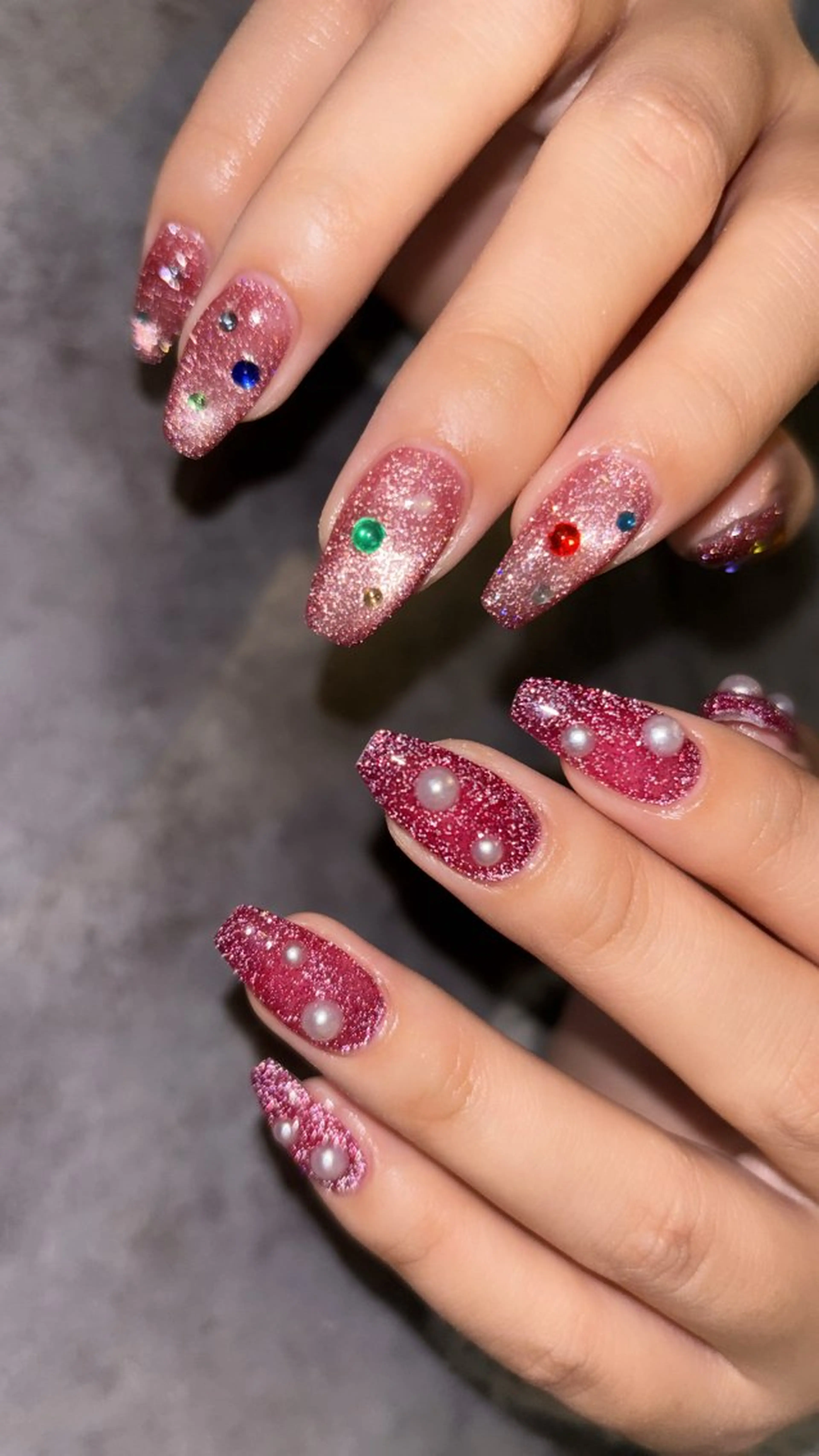 ネイル Mignon所属・Mignon 、のネイルデザイン