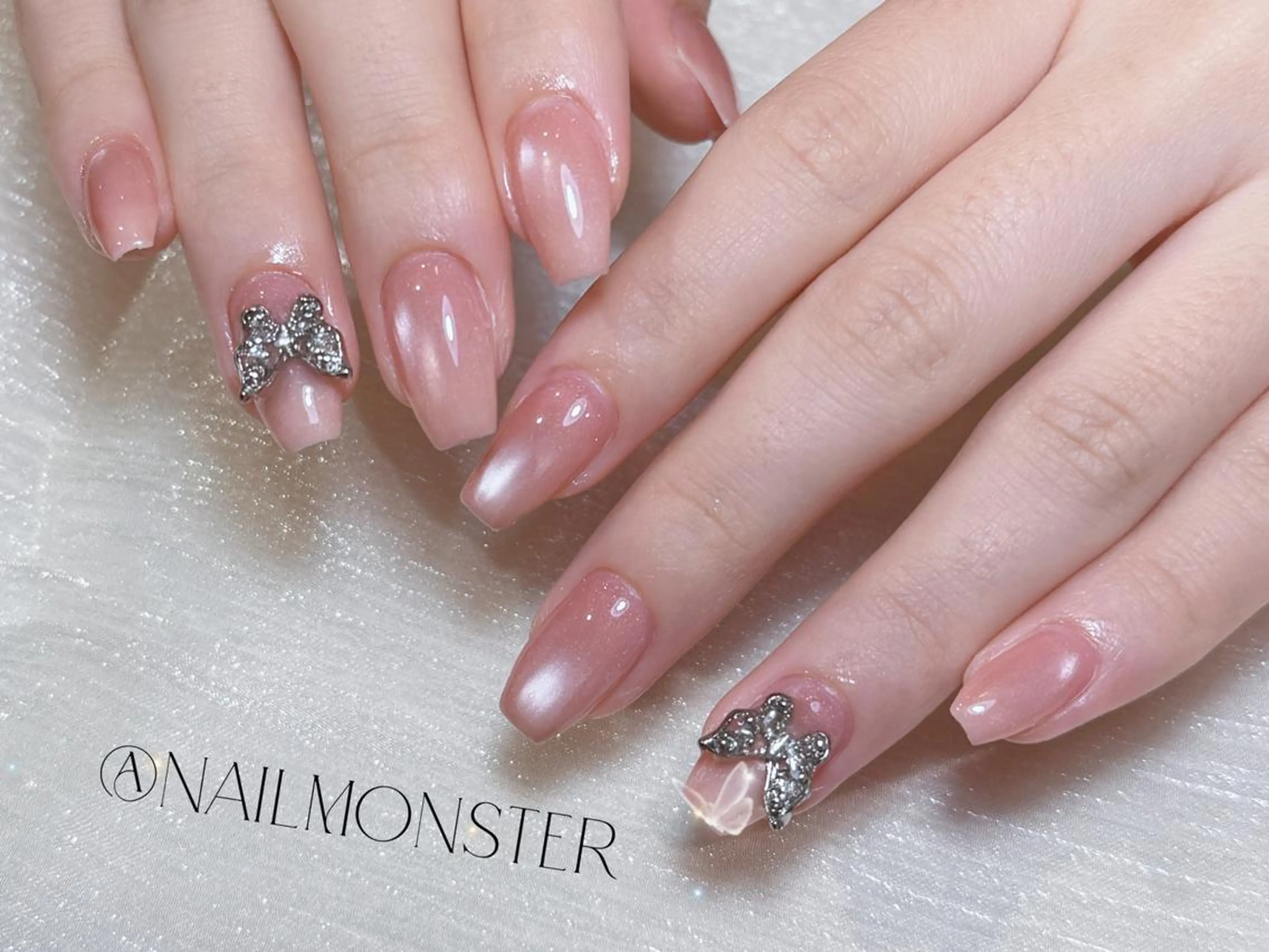 ❤️‍🔥🎀HAND🎀マグネット🧲🎁ストーン10個ORパーツ2個プレゼント🎁の写真