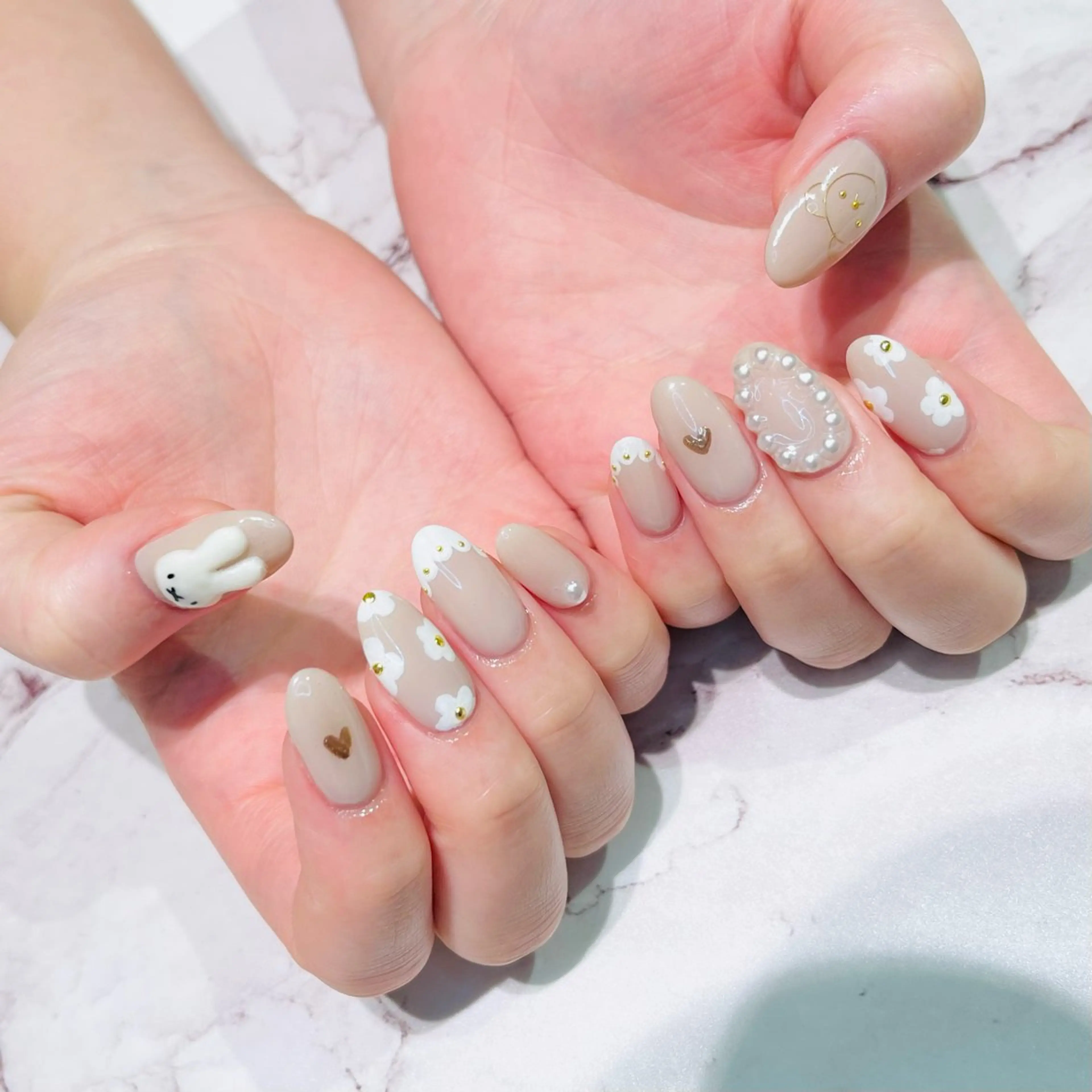 ネイル ハンドネイル Hair removal & Beauty salon Produce by Lucia所属・nail salon Luciaのネイルデザイン