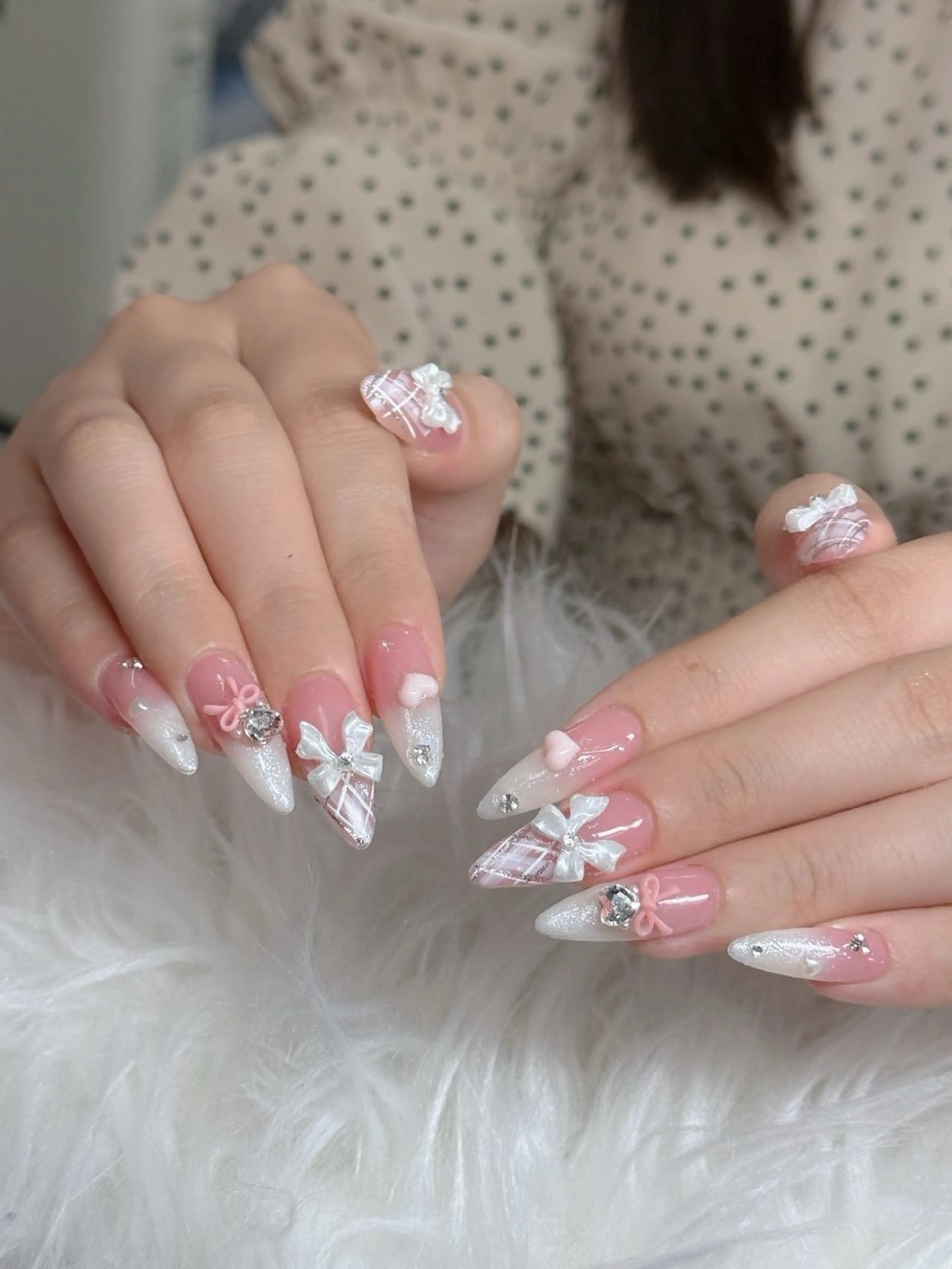 ネイル アートネイル フレンチネイル ジェルネイル 韓国ネイル マグネットネイル ハンドネイル Lenie Nail Salonのネイルデザイン
