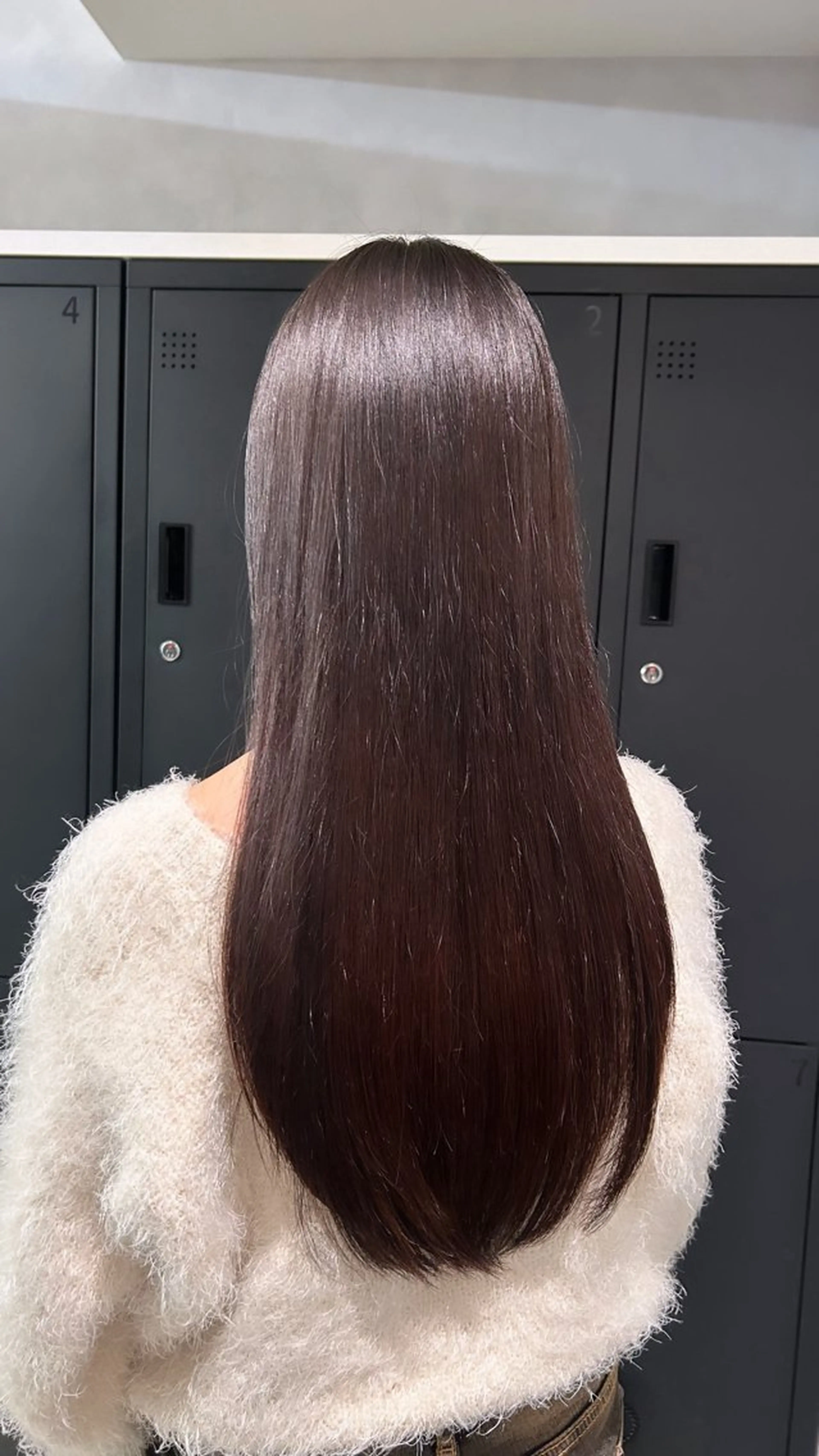 ロング 髪質改善 縮毛矯正 諸井 芽のヘアスタイル