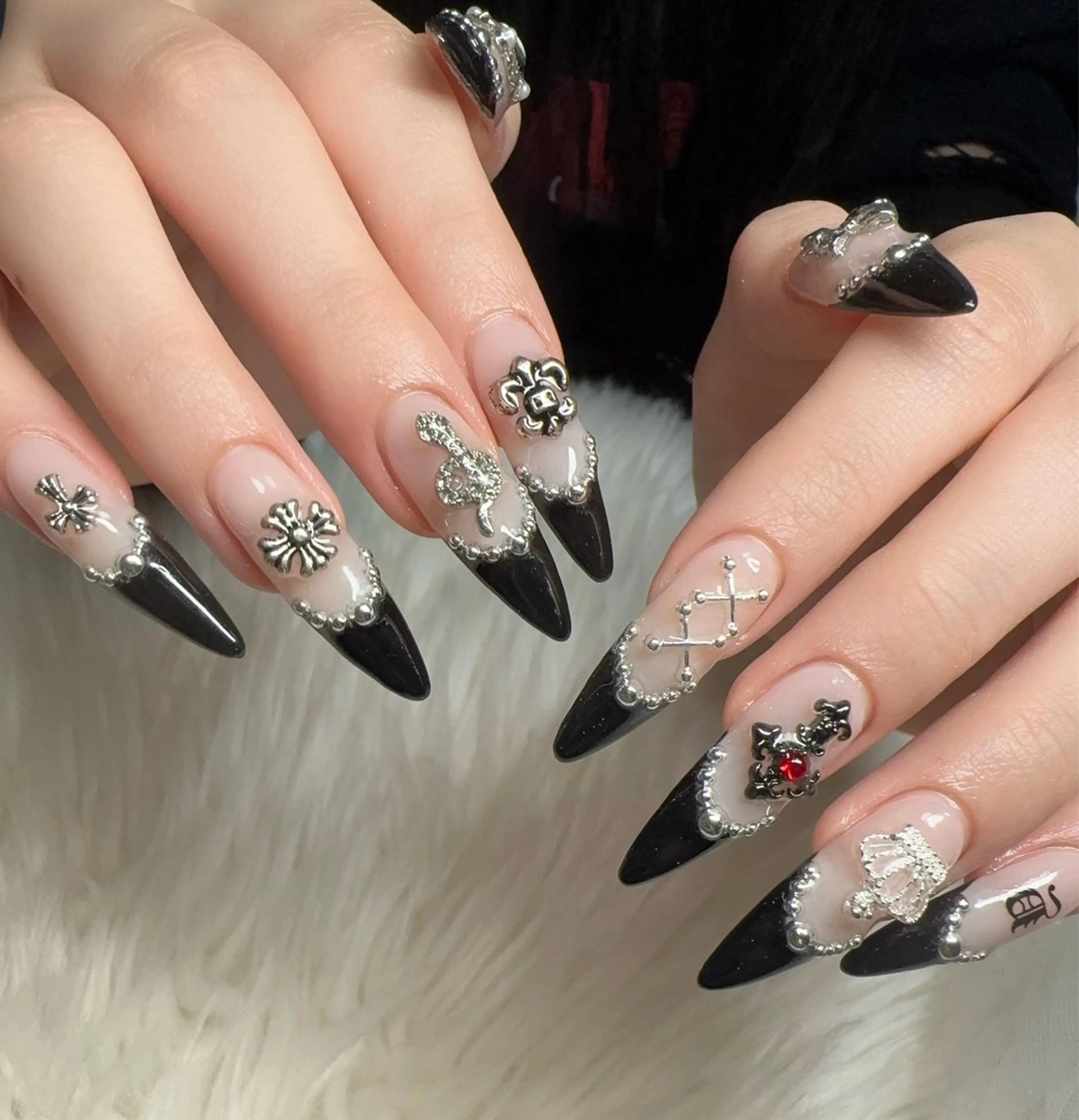 ネイル ＆ME ネイルサロンのネイルデザイン