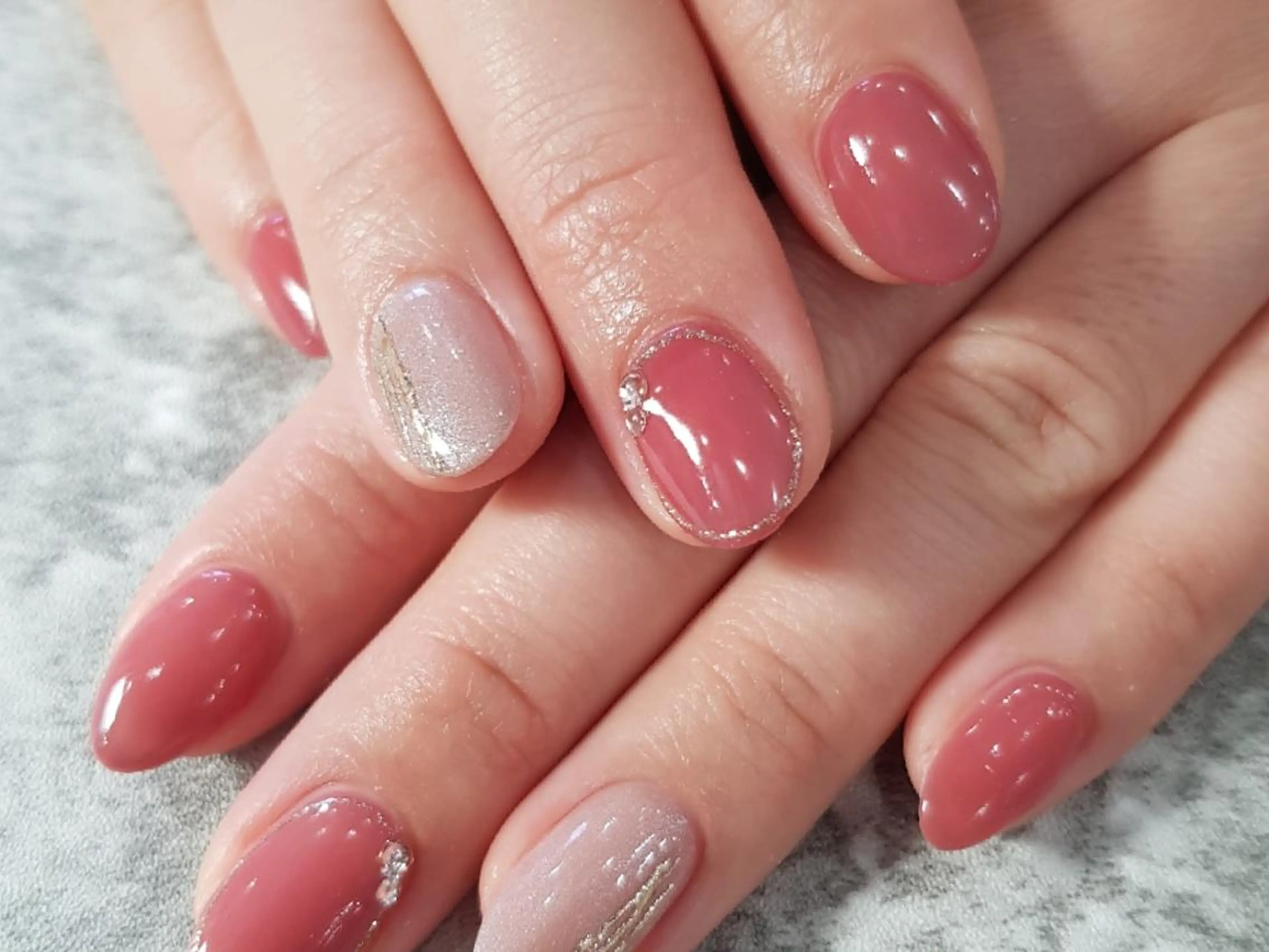 ミディアム ネイル アートネイル ハンドネイル Fa.Stella ファステラ のネイルデザイン