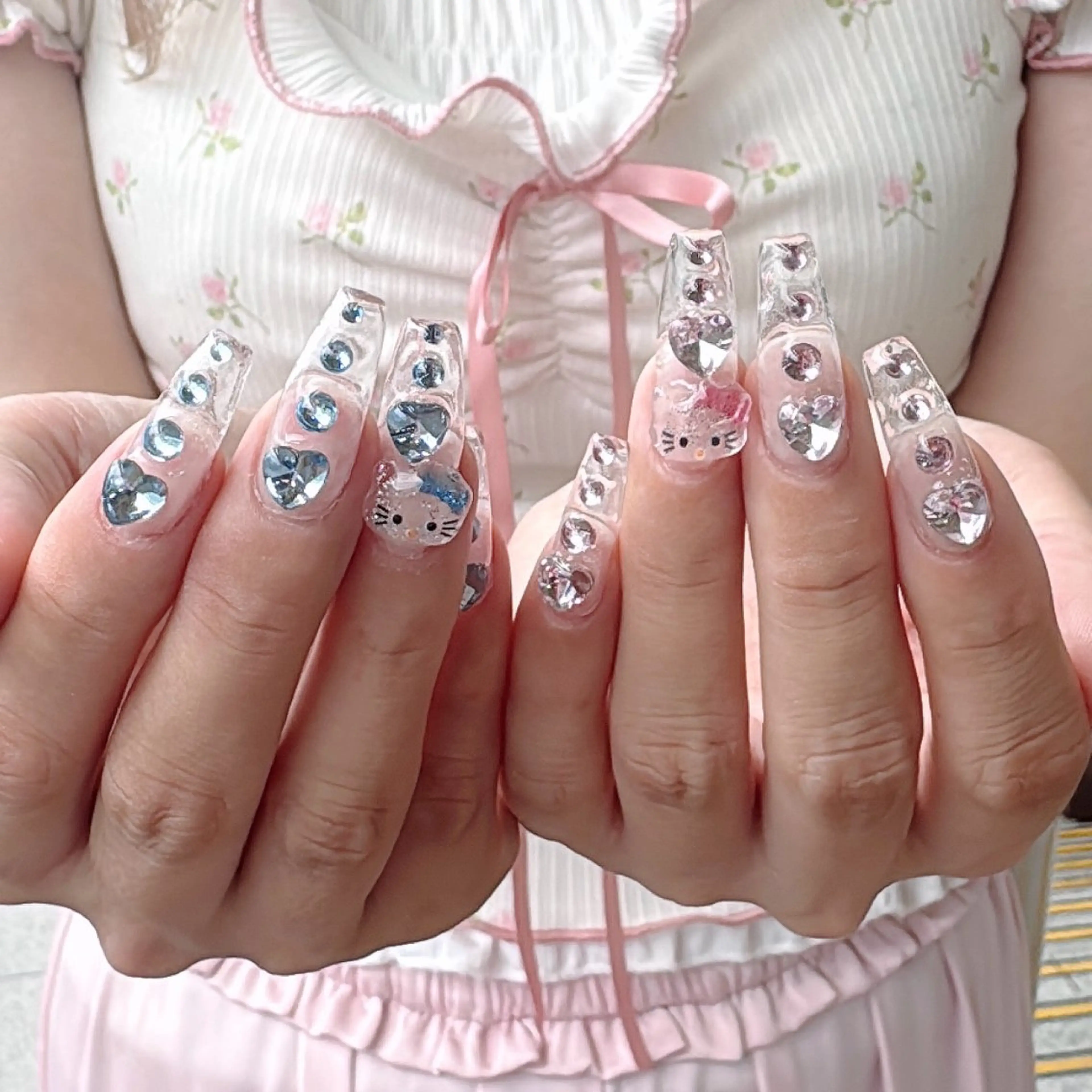ネイル 長さ出し ネイルチップ ハンドネイル RIEKO🍒原宿/ 推しネイル♡のネイルデザイン