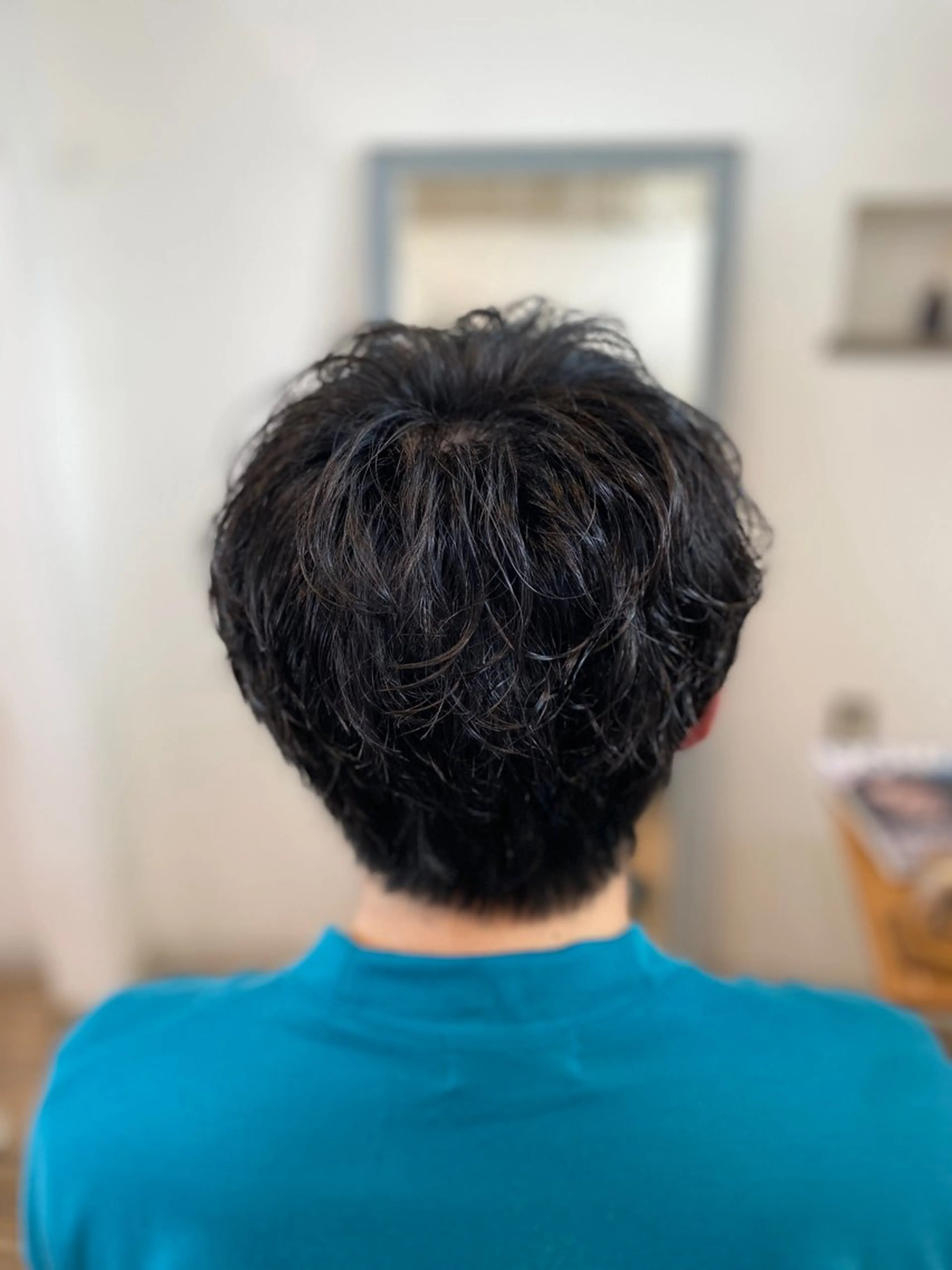 ショート パーマ メンズ メンズパーマ ツイストスパイラルパーマ スパイラルパーマ カット ヘッドスパ 安住 千明のヘアスタイル