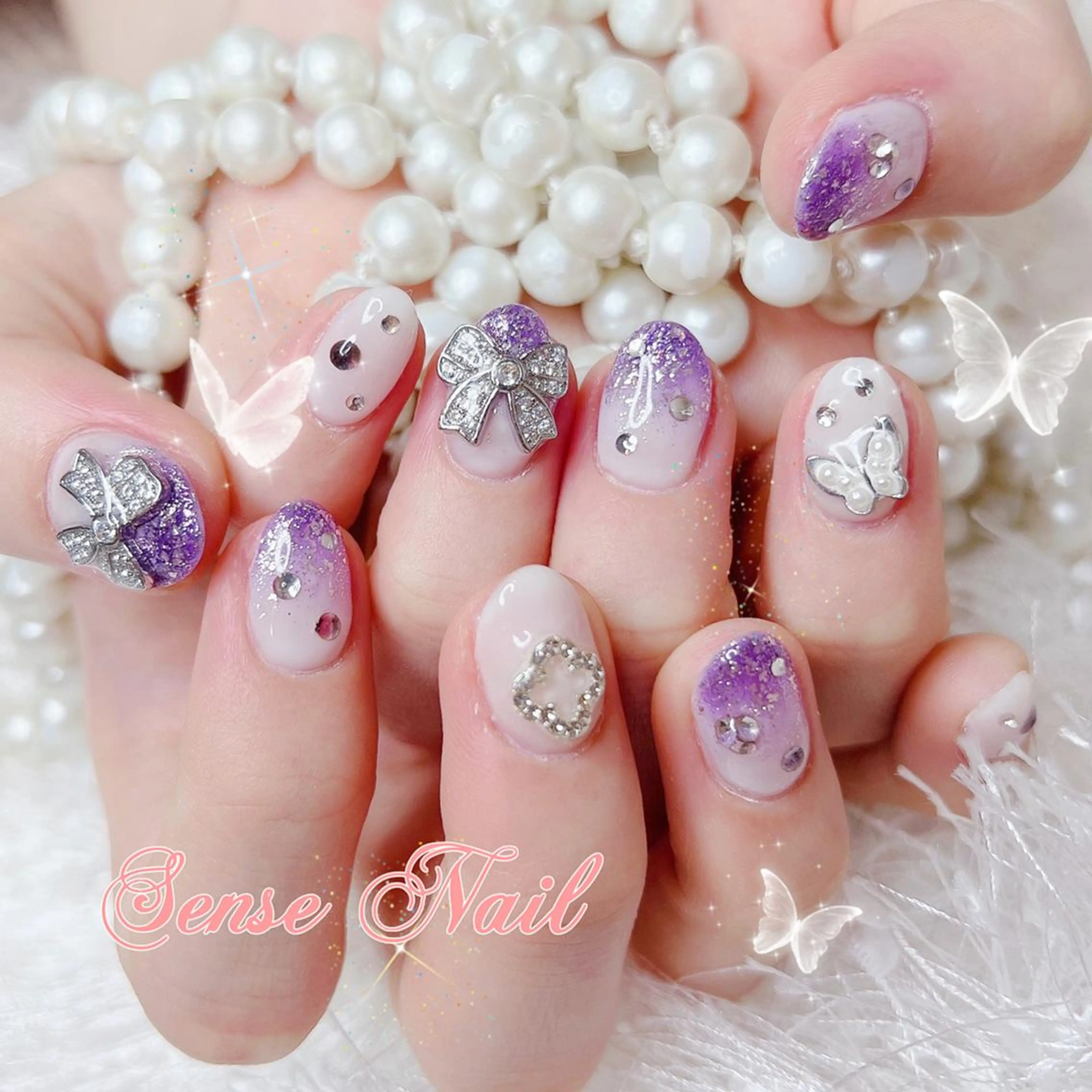 ネイル ハンドネイル ハンドケア Queenie 🦋のネイルデザイン