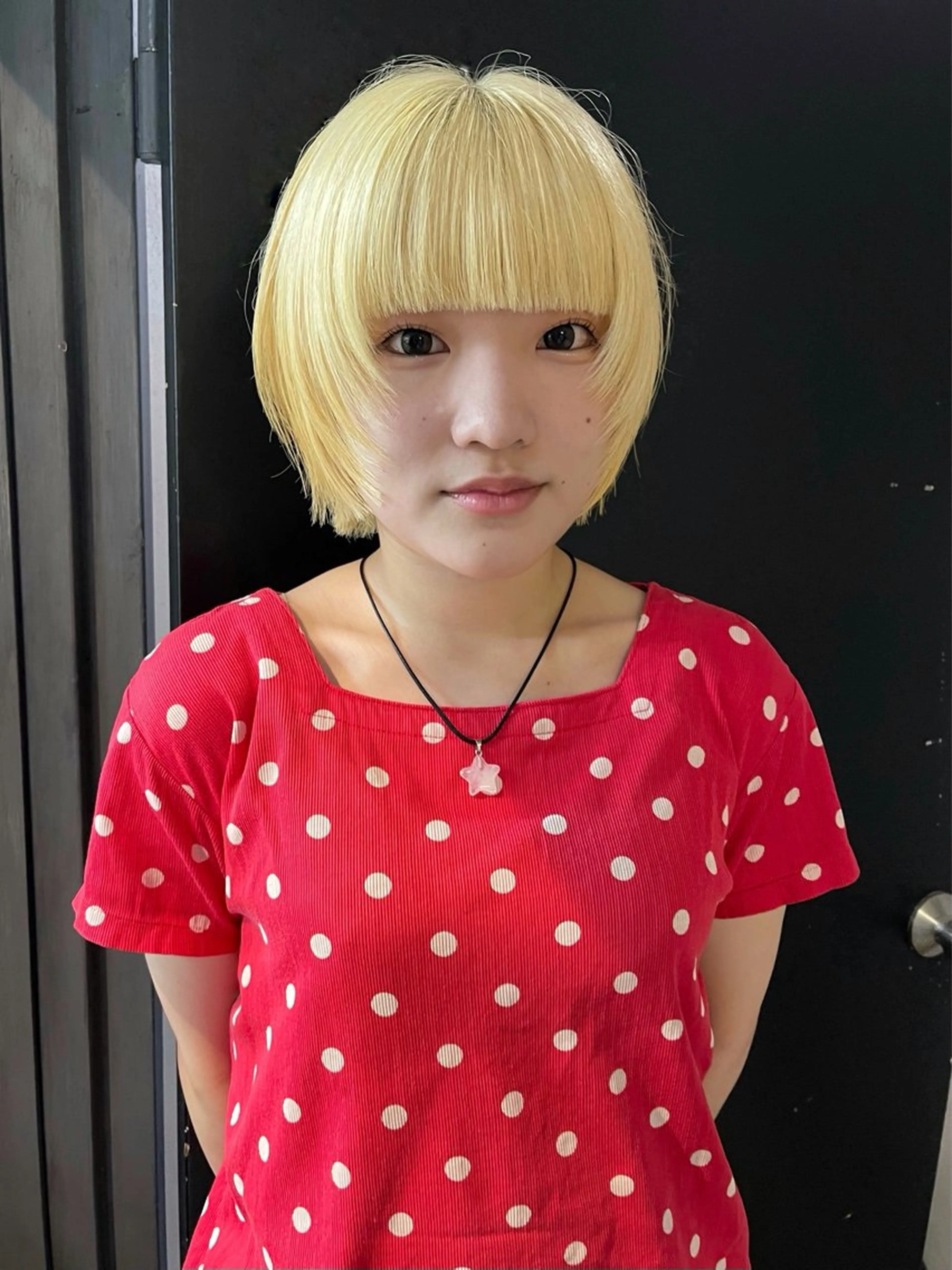 ミディアム カラー カット ヘアカラー トリートメント ヘアセット 安部佑哉/ハイトーン /レイヤーボブのヘアスタイル