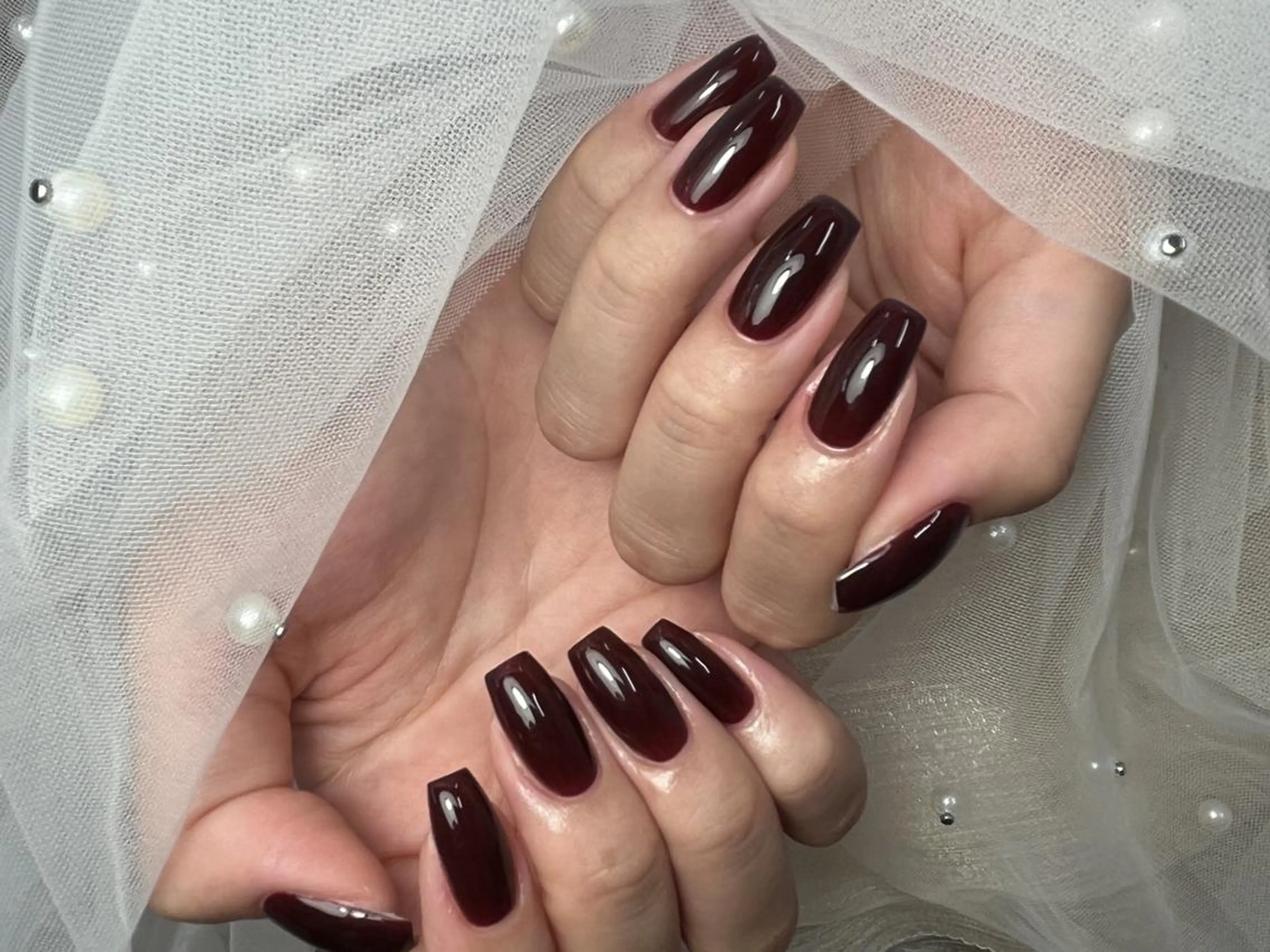 ネイル ボルドー シンプルネイル ハンドネイル ToliyDeliy Nail Salonのネイルデザイン