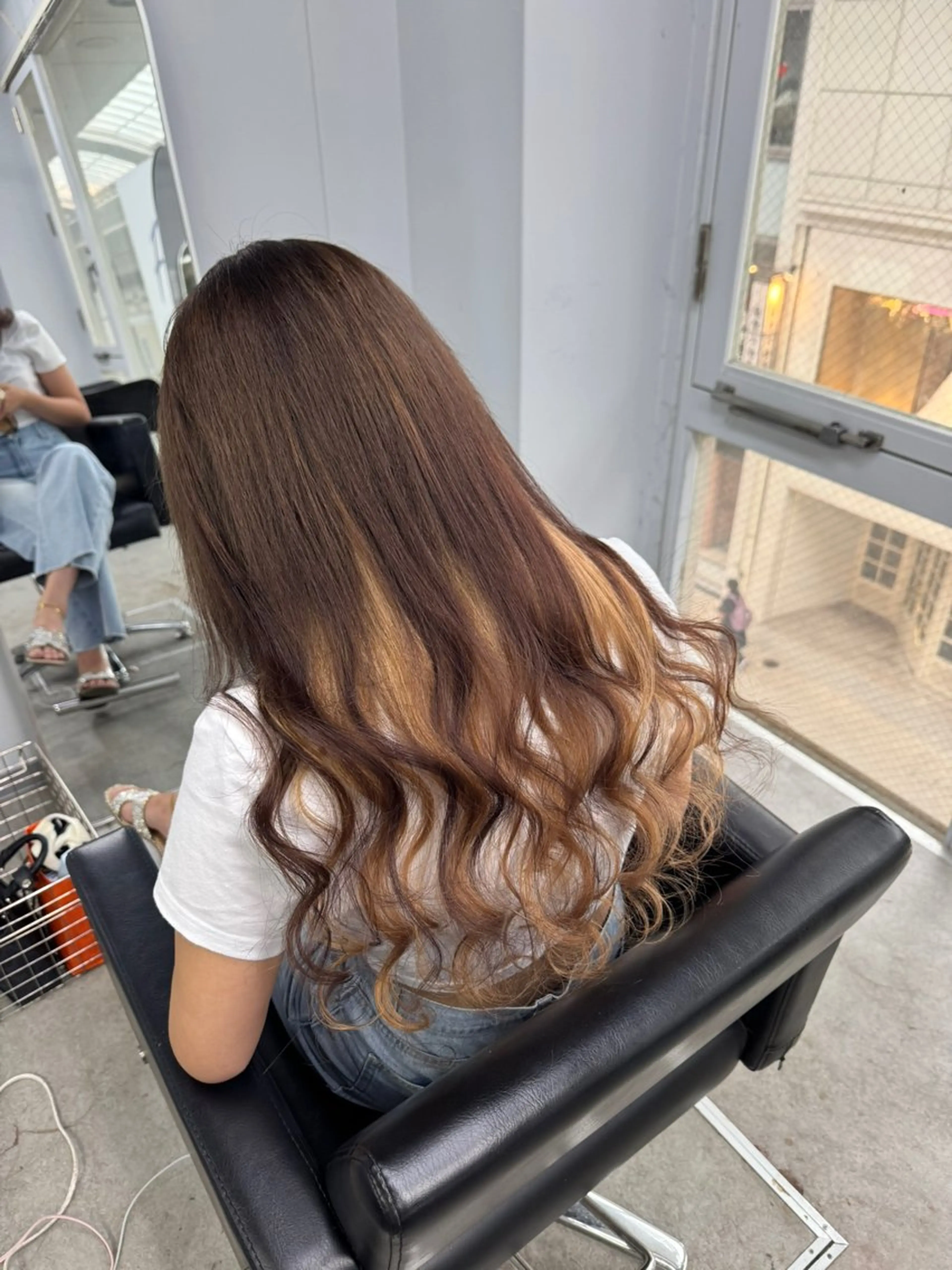 ロング カラー エクステ 藤井 佑良 FUJII YURAのヘアスタイル