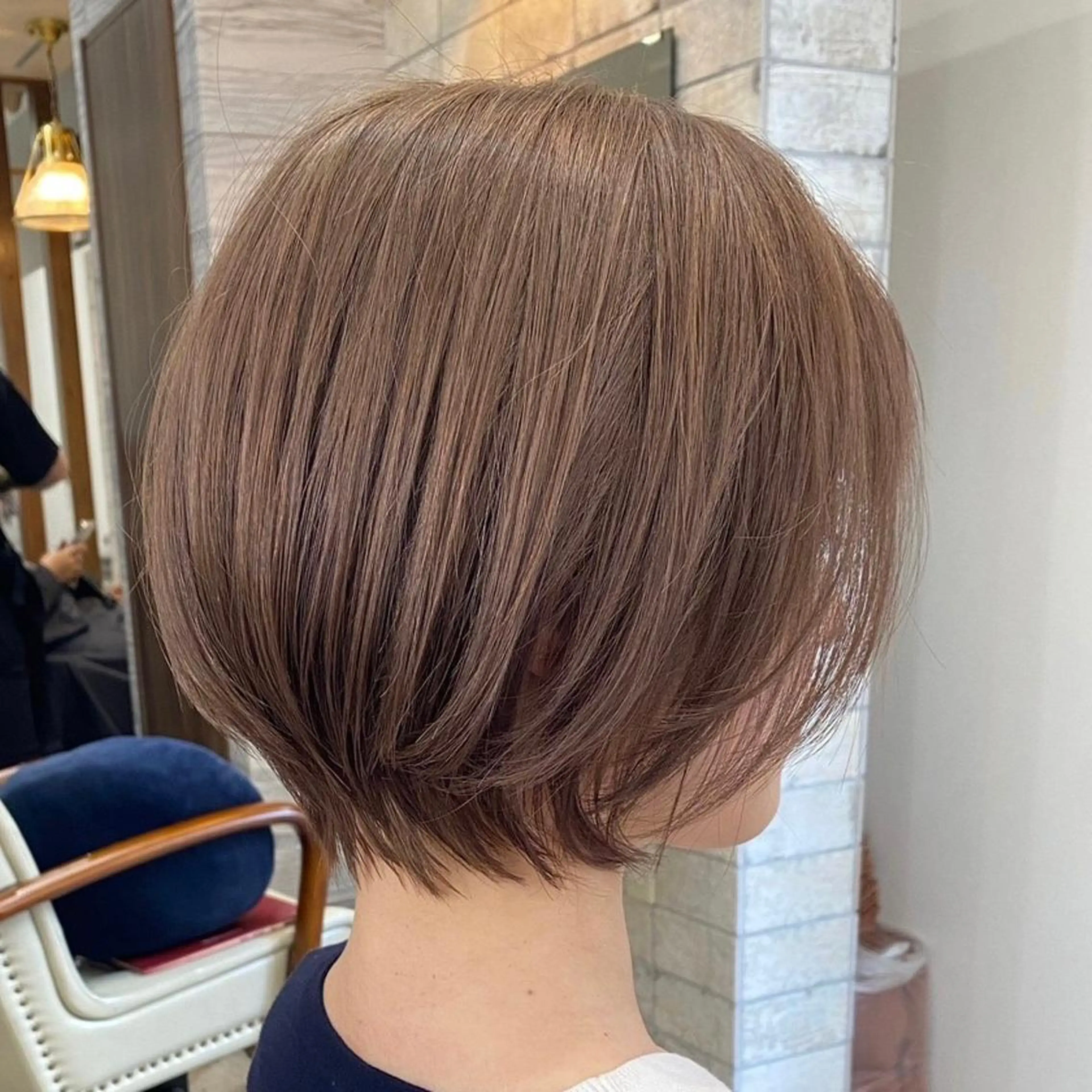 ショート カラー パーマ ヘアアレンジ メンズ キッズ ネイル マツエク・マツパ アイブロウ メンズバレイヤージュ メンズブリーチ フェードカット メンズハイライト メンズハイトーン ヘアカラー トリートメント 髪質改善🇰🇷 レイヤーカット/梅田のヘアスタイル