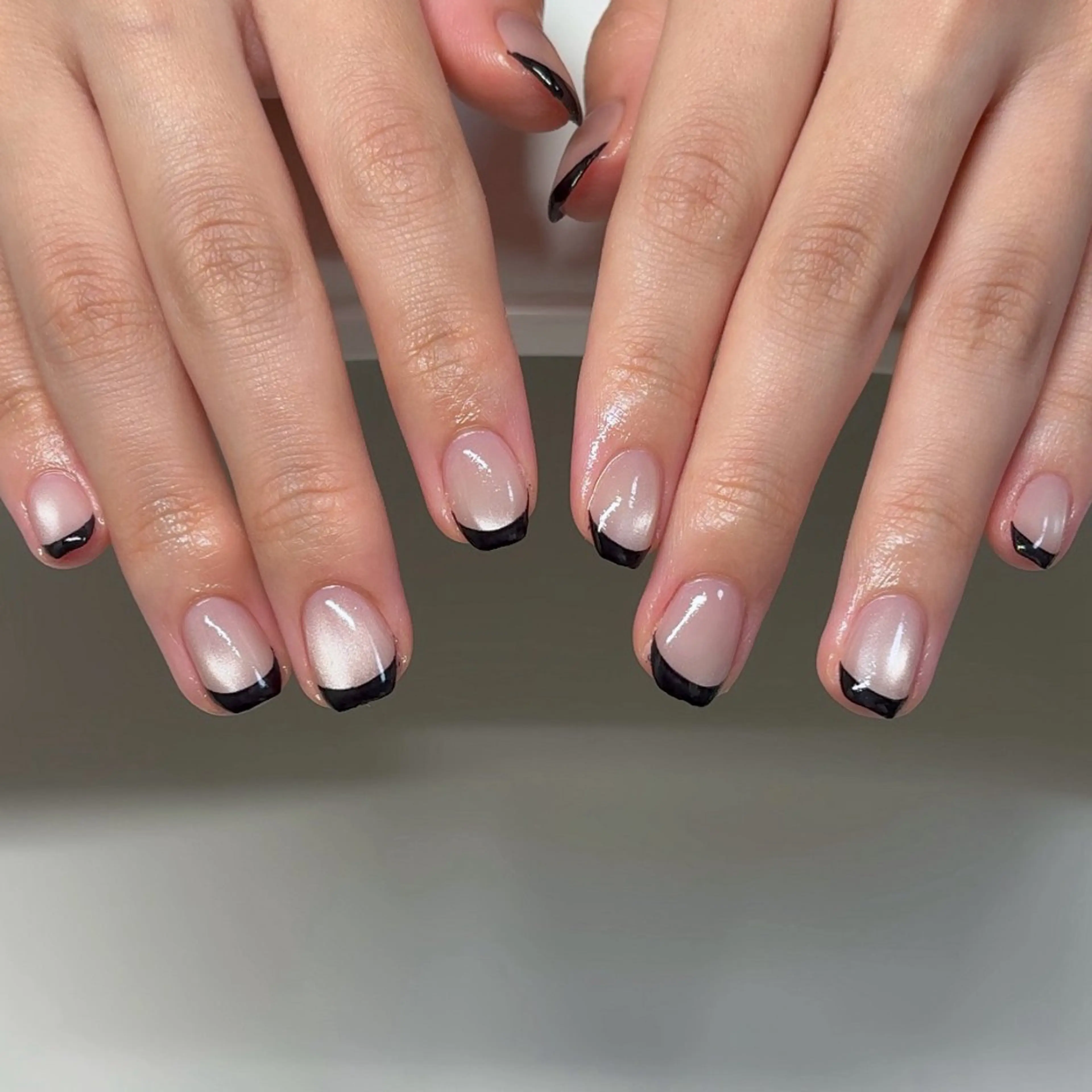 ネイル マグネットネイル ハンドネイル Gemini Misakoのネイルデザイン