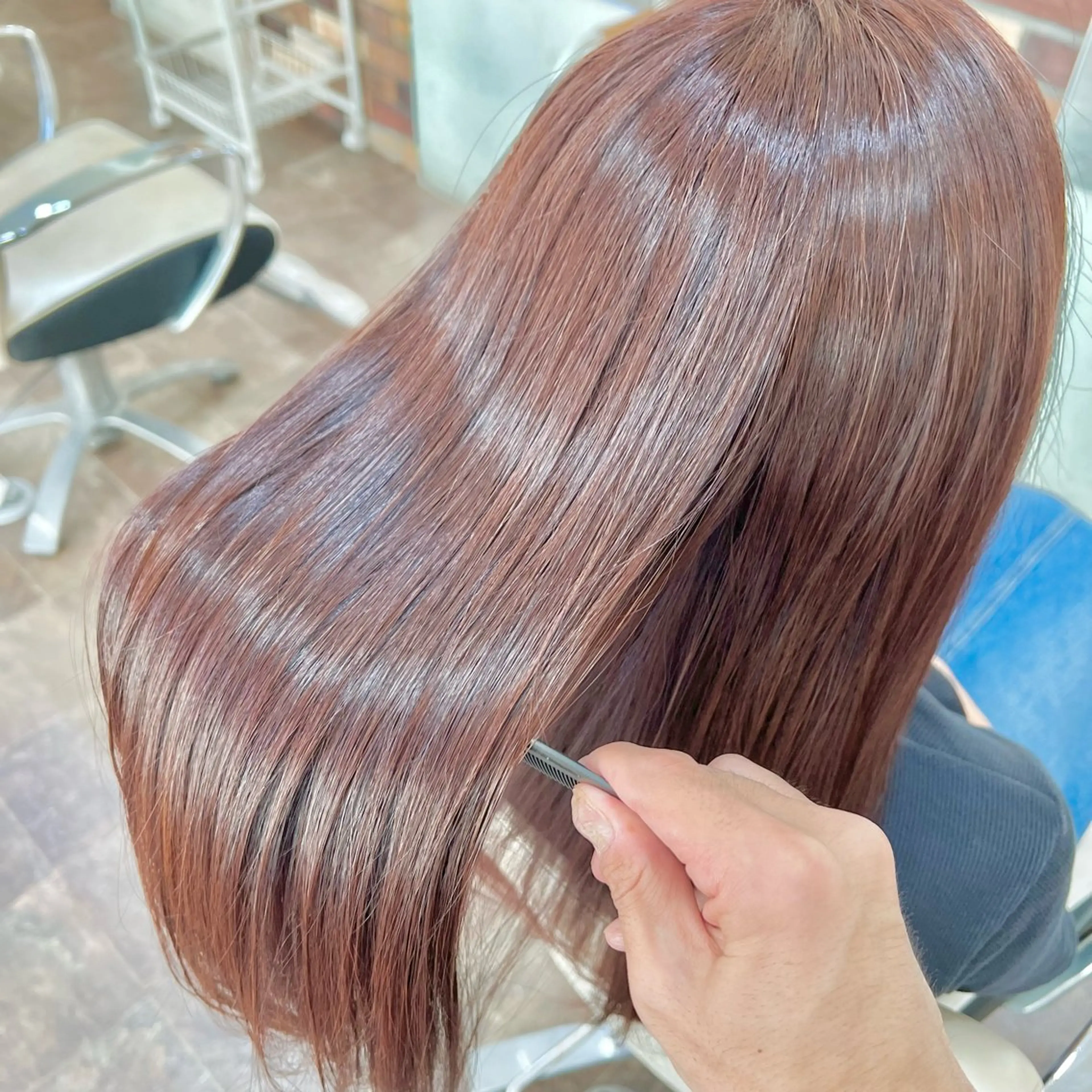 ロング カラー トリートメント カット ヘアカラー トリートメント スパークヘア所属・大人女性の縮毛矯正/ お手入れ簡単/馬渕樹のヘアスタイル