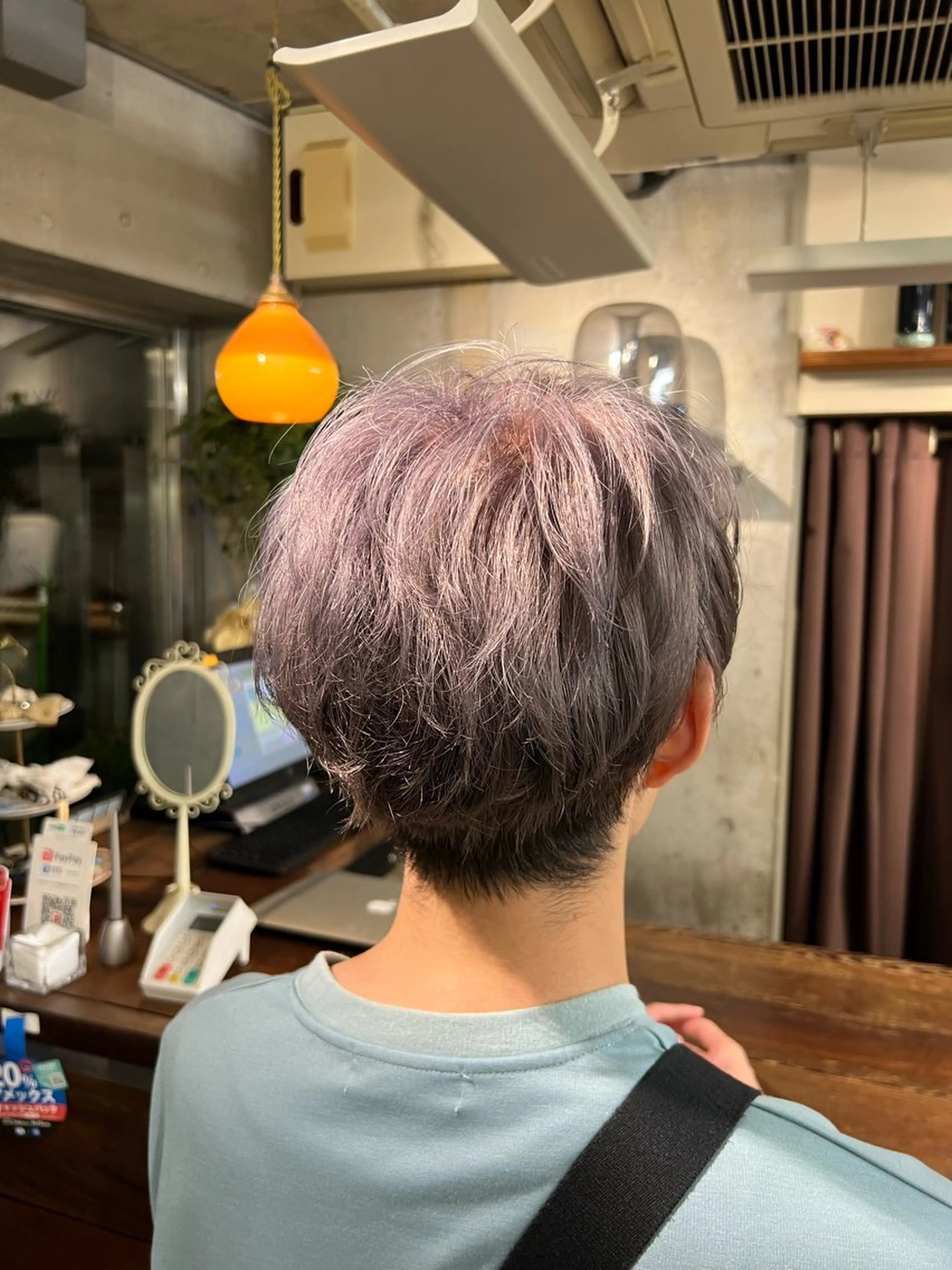 ショート 土田かほ/当日可🎀 透明感カラー🍃のヘアスタイル