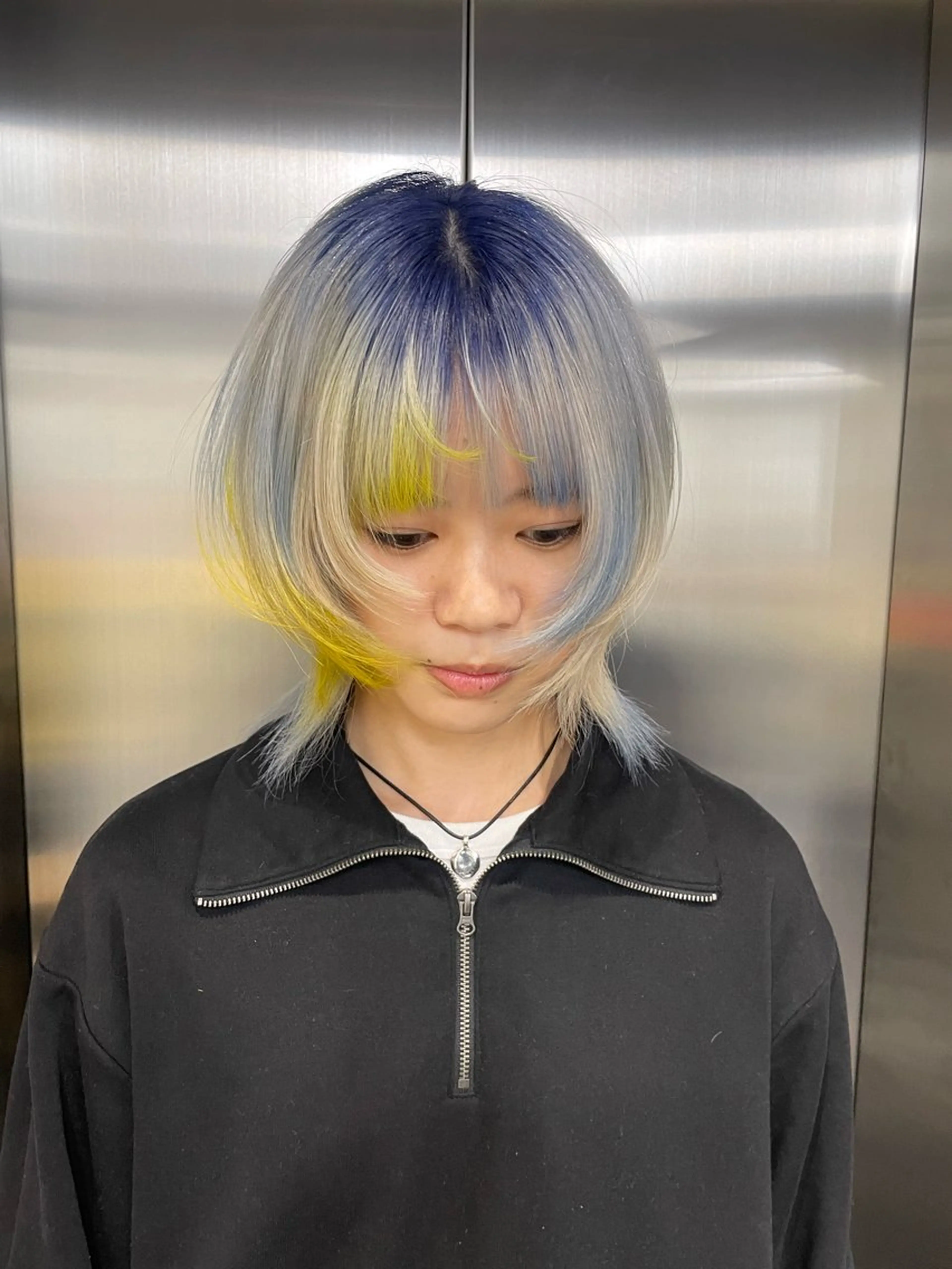 ブリーチなしデザインカラー🎨の写真