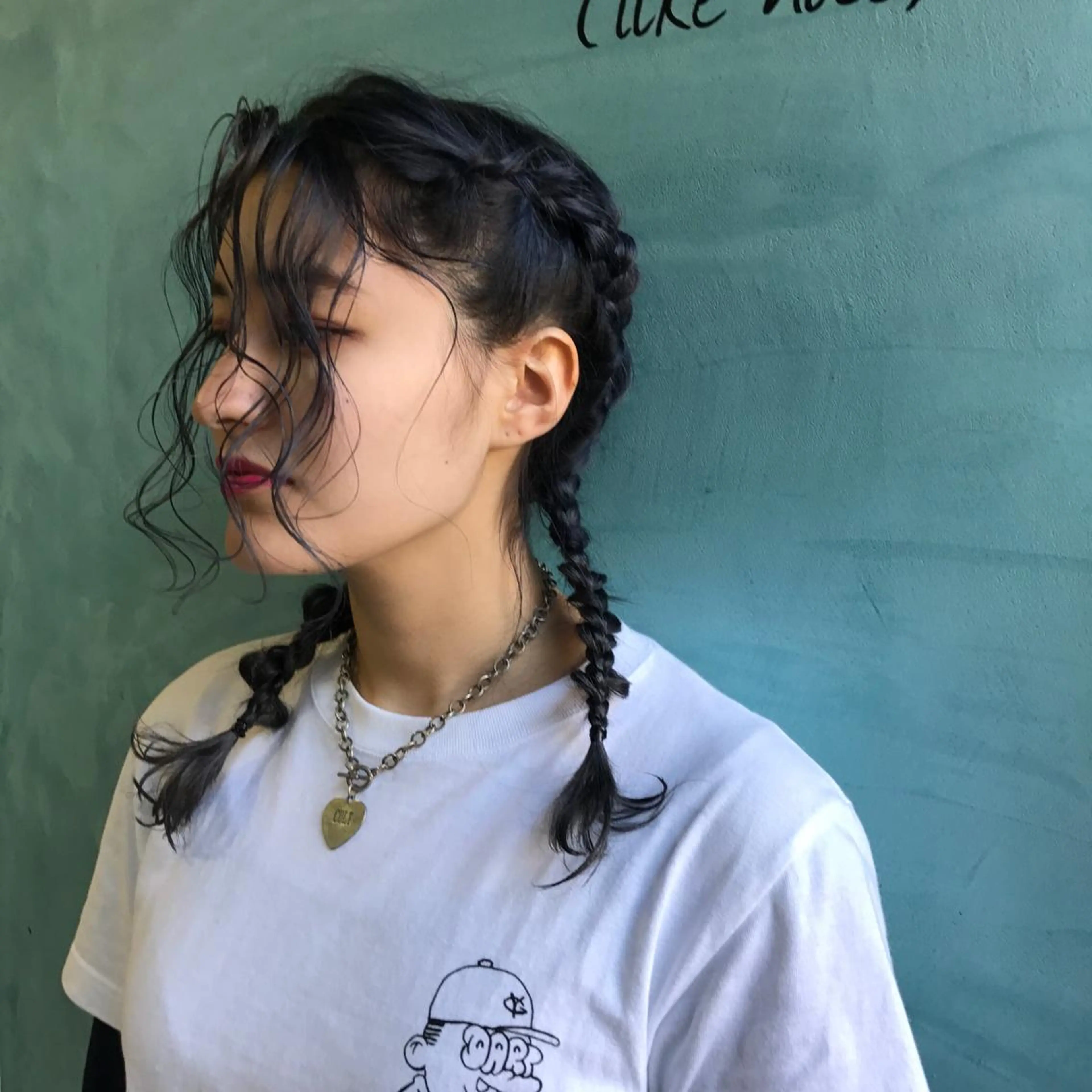 ミディアム カット ヘアカラー GO TODAY SHAIRE SALON所属・miu (ミユ)のヘアスタイル