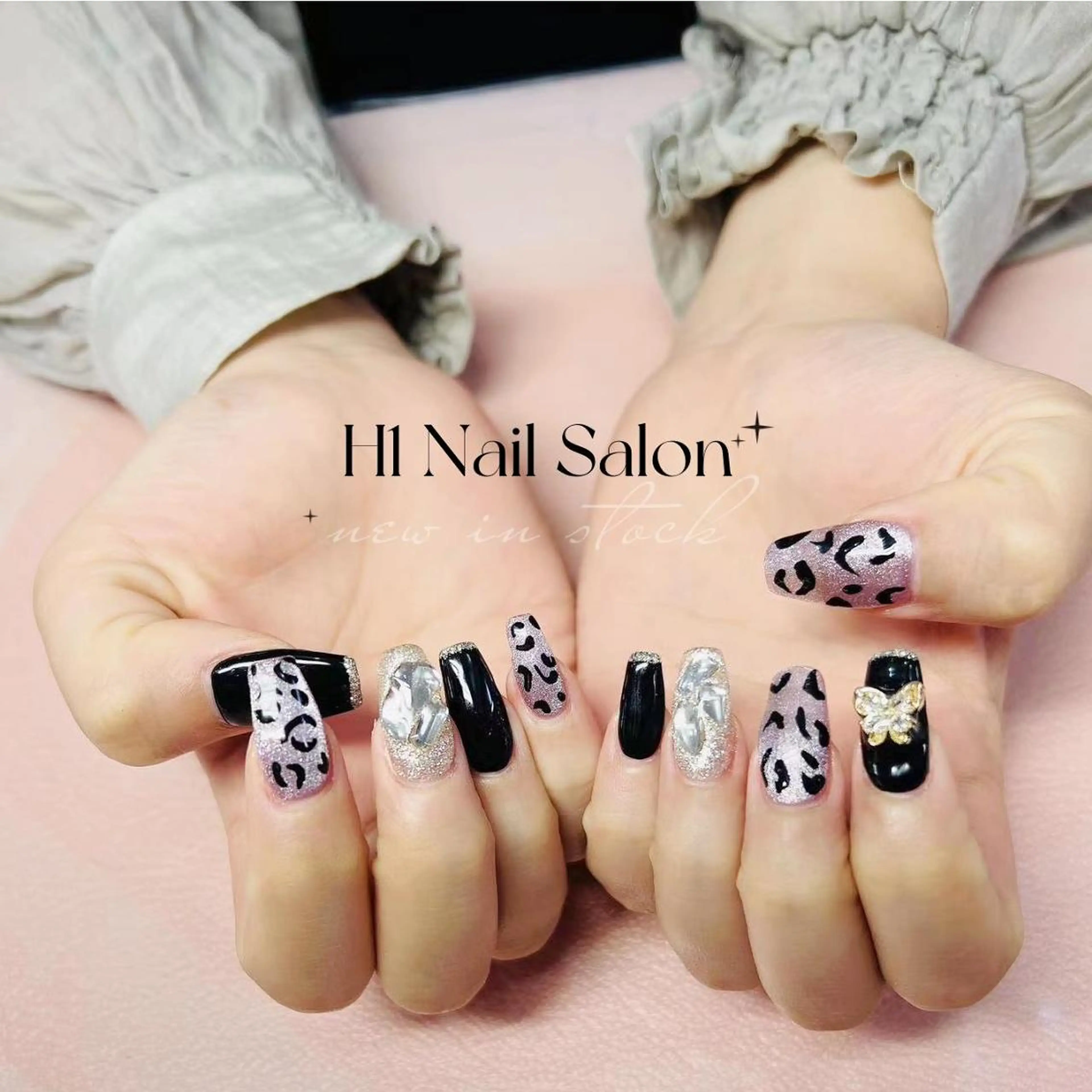 セミロング H1 ネイル サロンのネイルデザイン