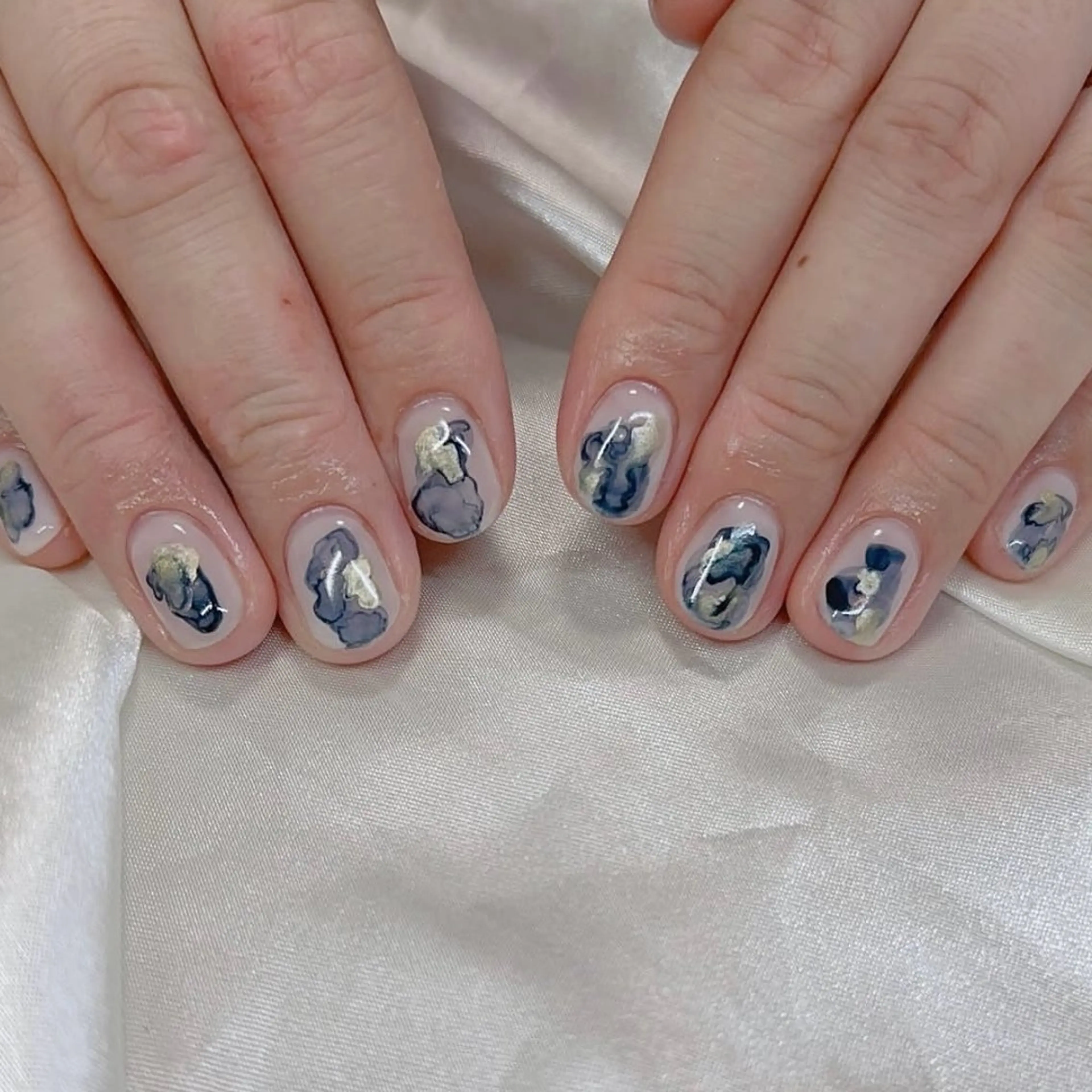 ネイル ハンドネイル honoka .のネイルデザイン