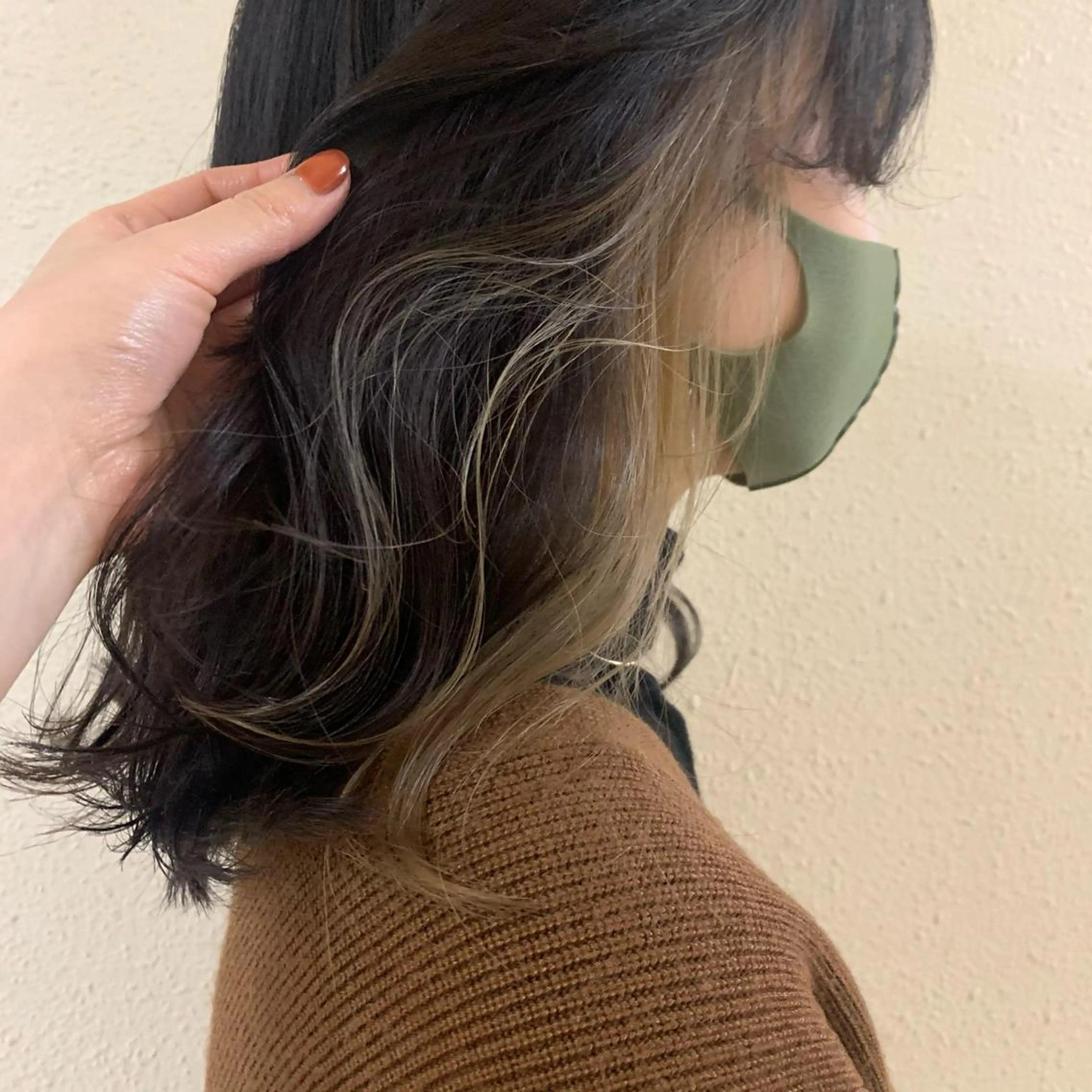 ミディアム カット ヘアカラー トリートメント 顔まわりカット/ 艶感カラー/sikiのヘアスタイル
