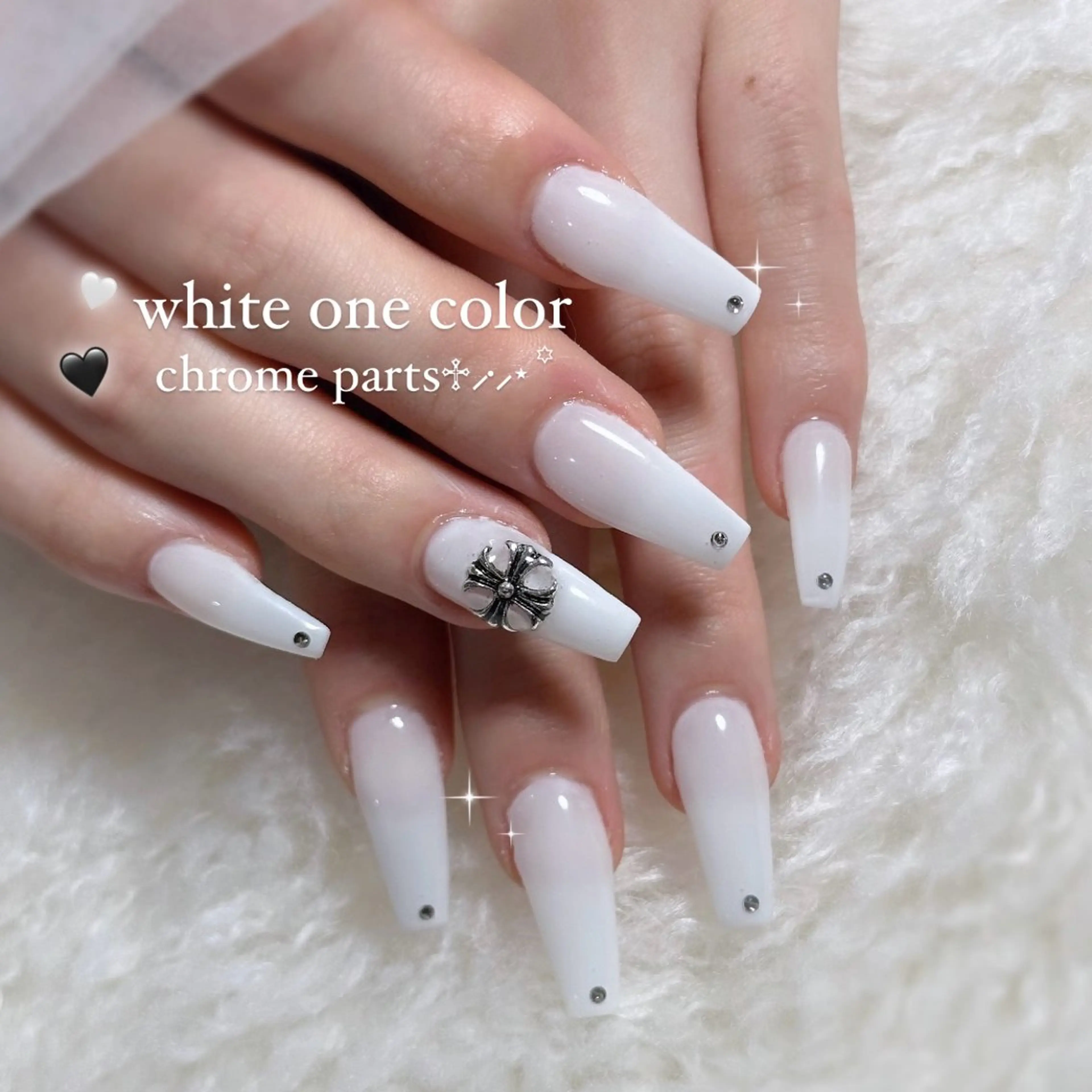 ネイル ハンドネイル EmaNail豊中 🎀SANAのネイルデザイン