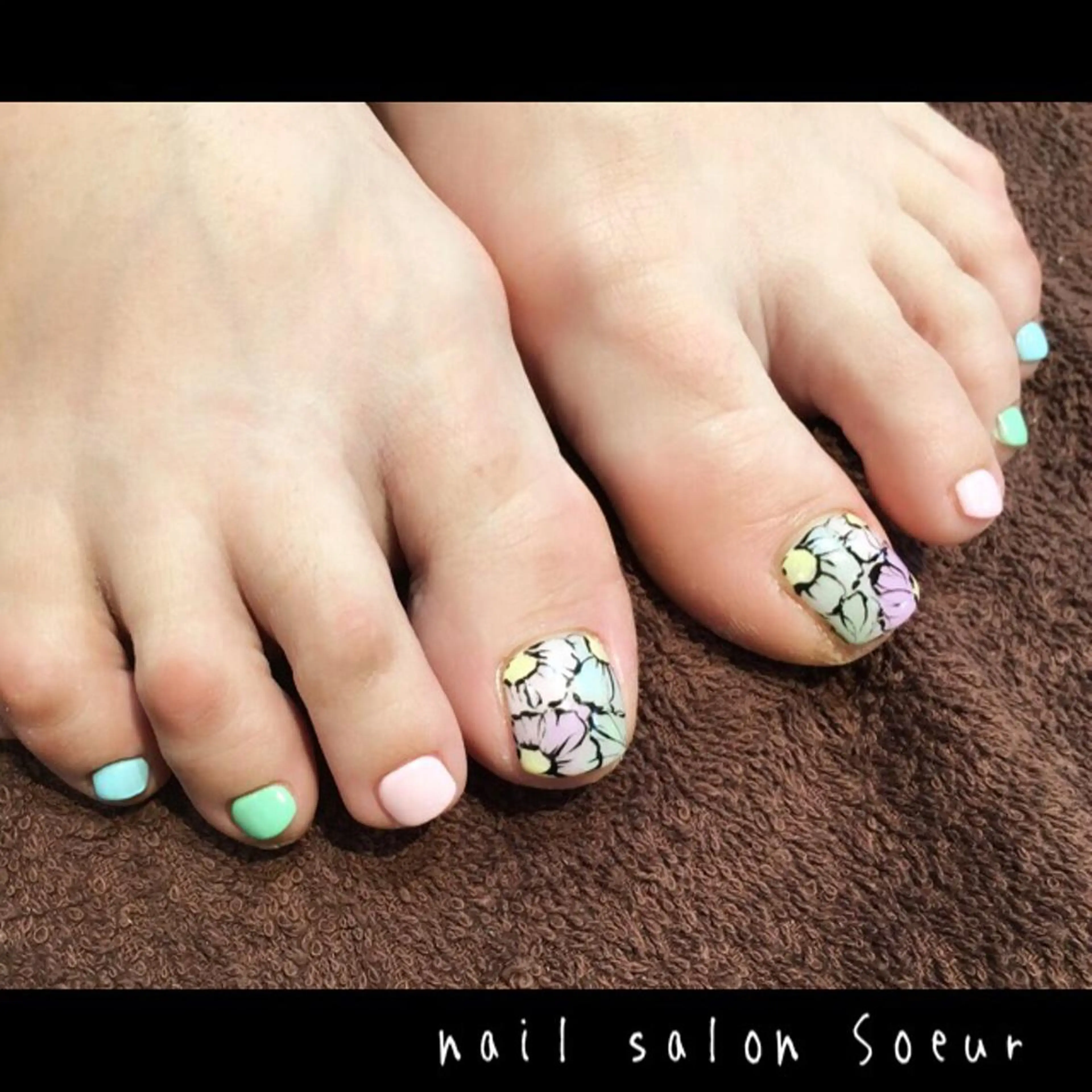 ネイル フラワーネイル フットネイル パステルネイル 春ネイル フットネイル nail salon Soeurのネイルデザイン