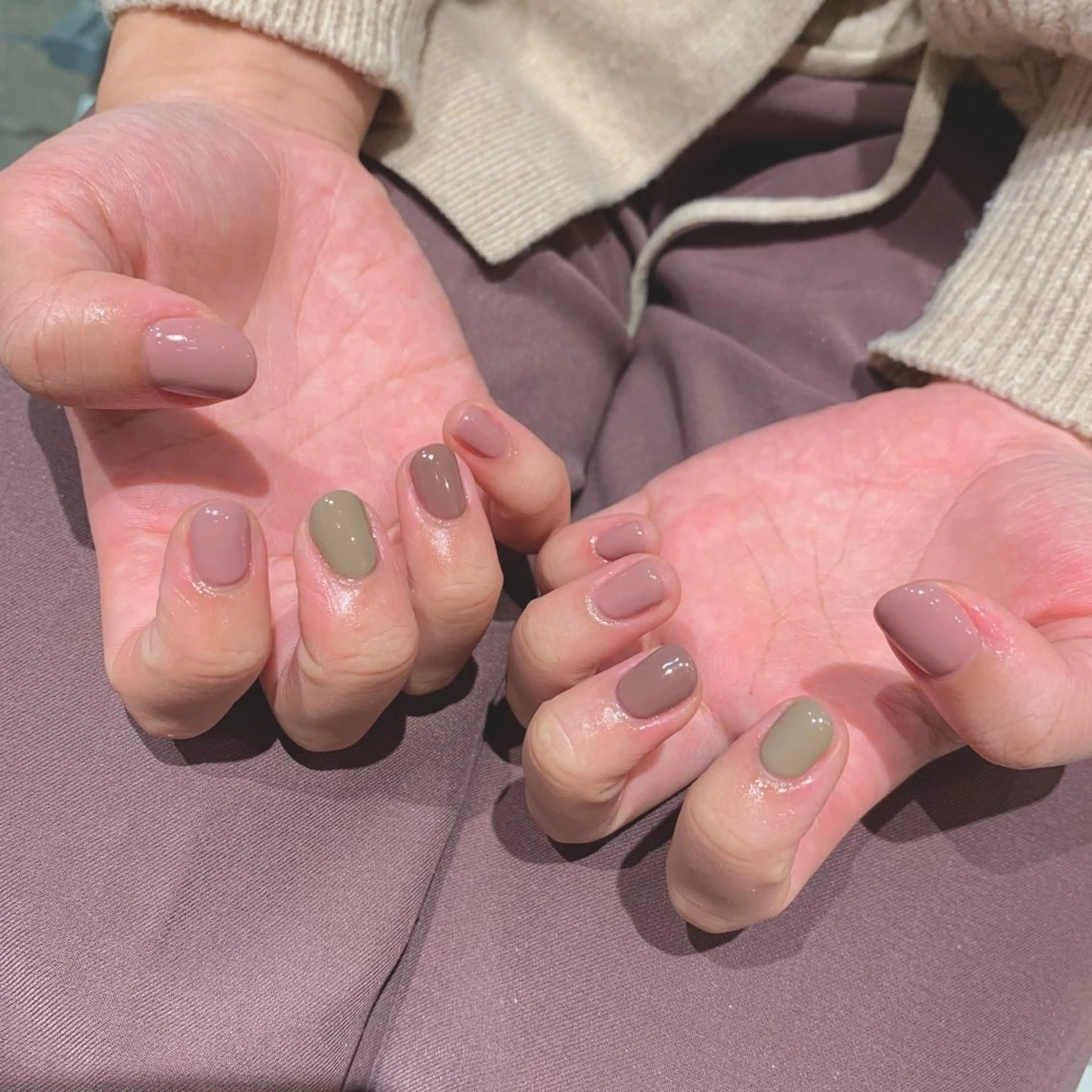 ネイル ハンドネイル ハンドケア esby Loely MIZUKIのネイルデザイン