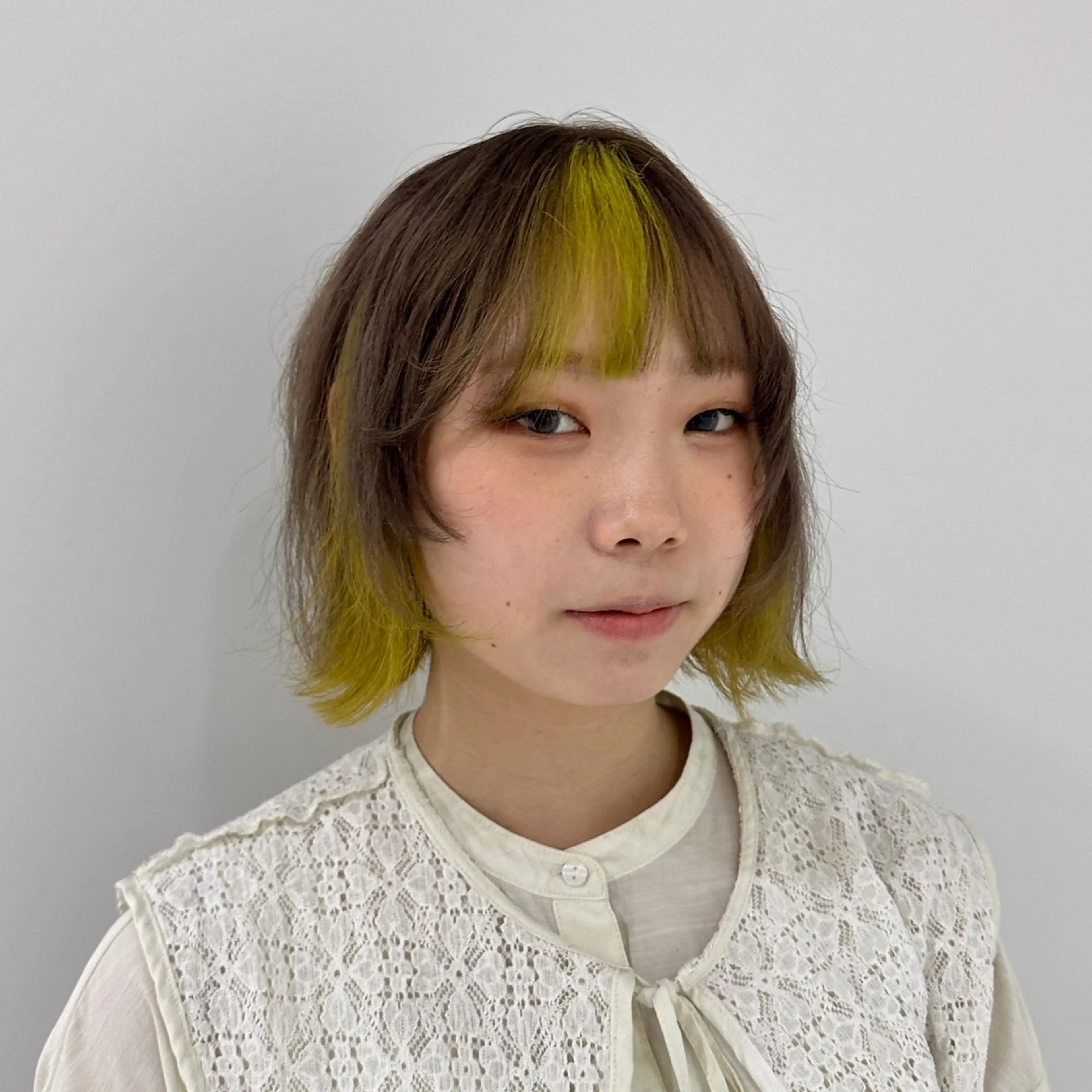 カラー ブリーチ グレージュ ヘアカラー こうた/髪質改善 ストレート/ヘアケアのヘアスタイル