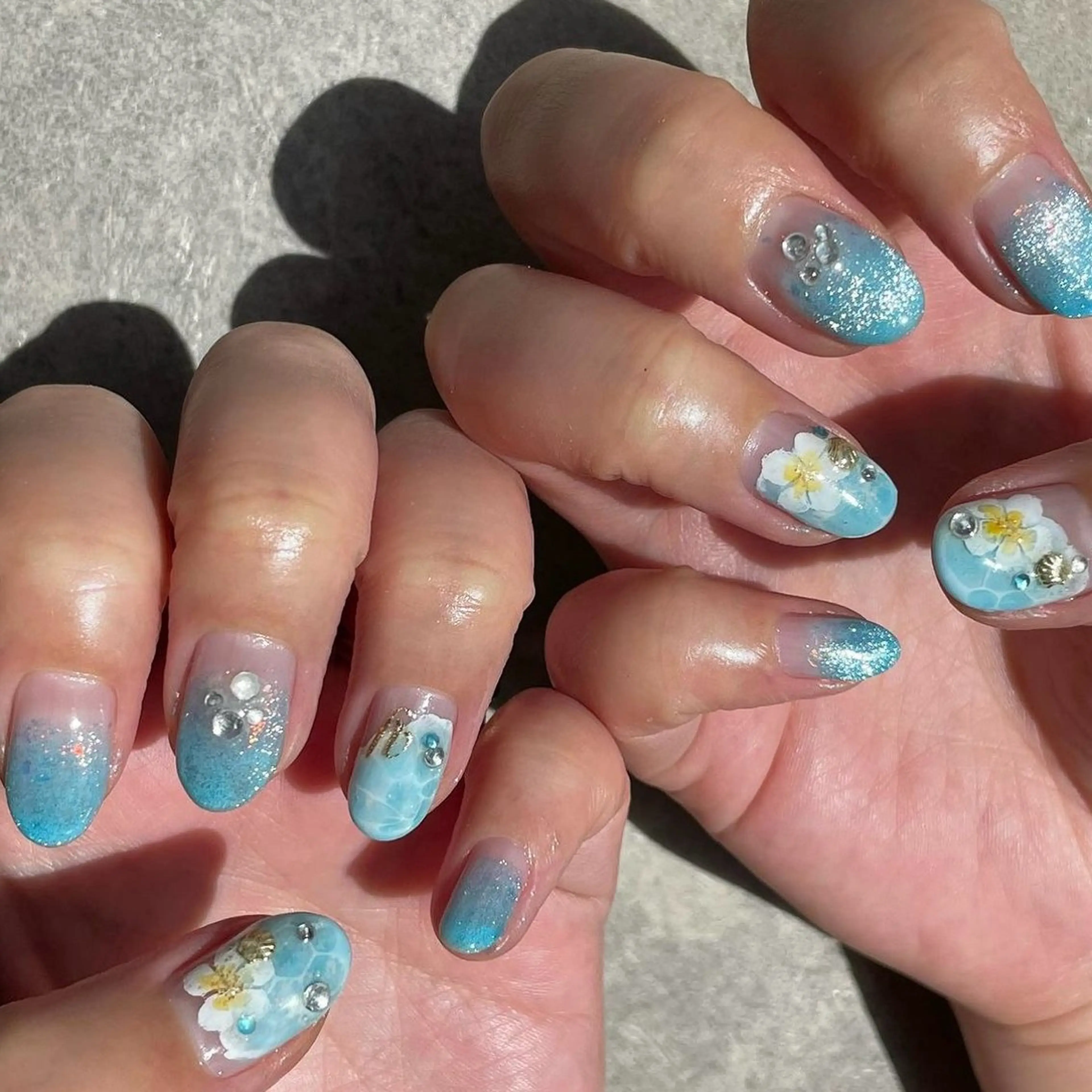 ネイル casita（カシータ）所属・thrush nailsのネイルデザイン