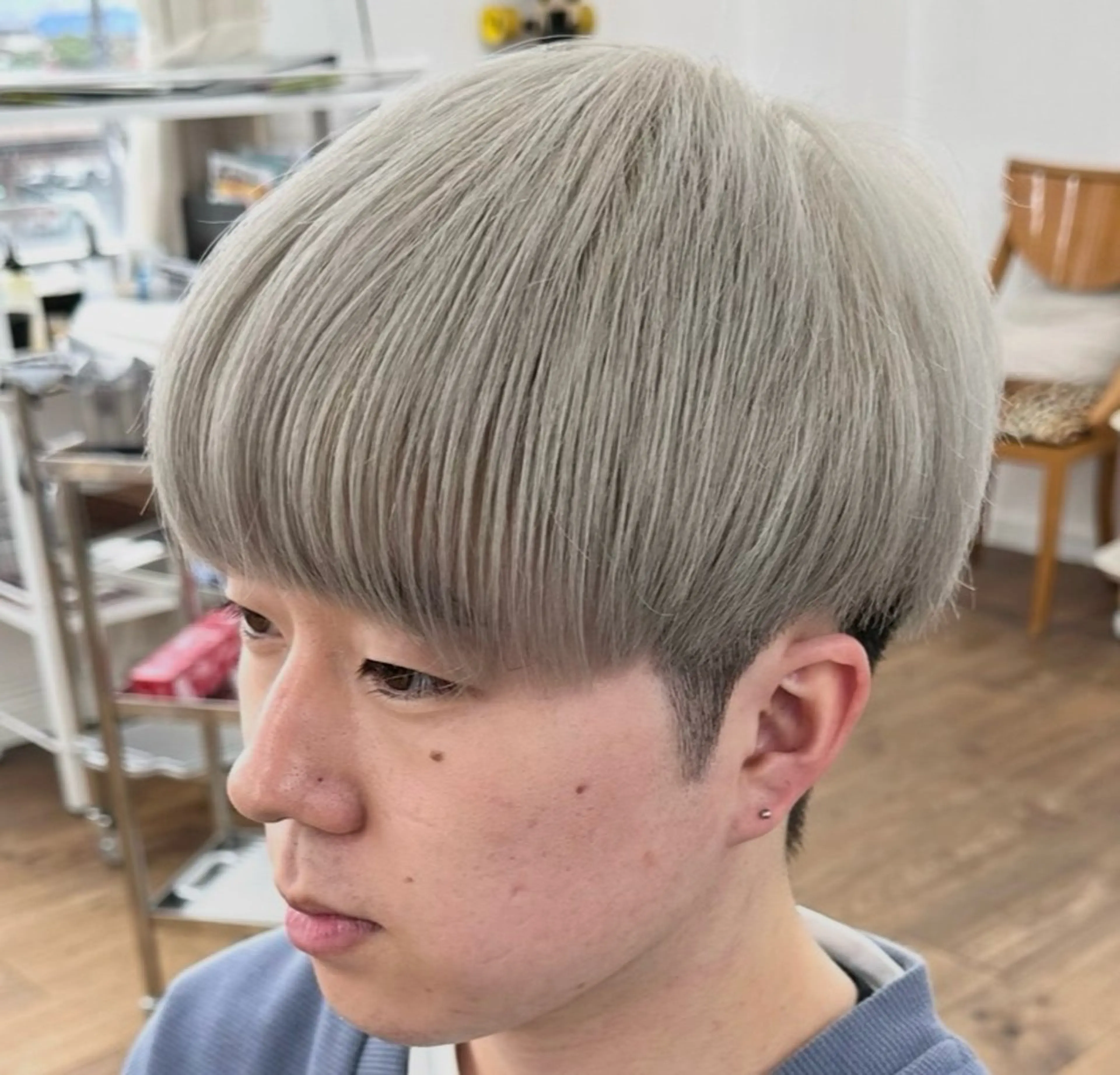 ショート カラー パーマ メンズ カット ヘアカラー パーマ メンズ特化✂️ 小枝 優生のヘアスタイル