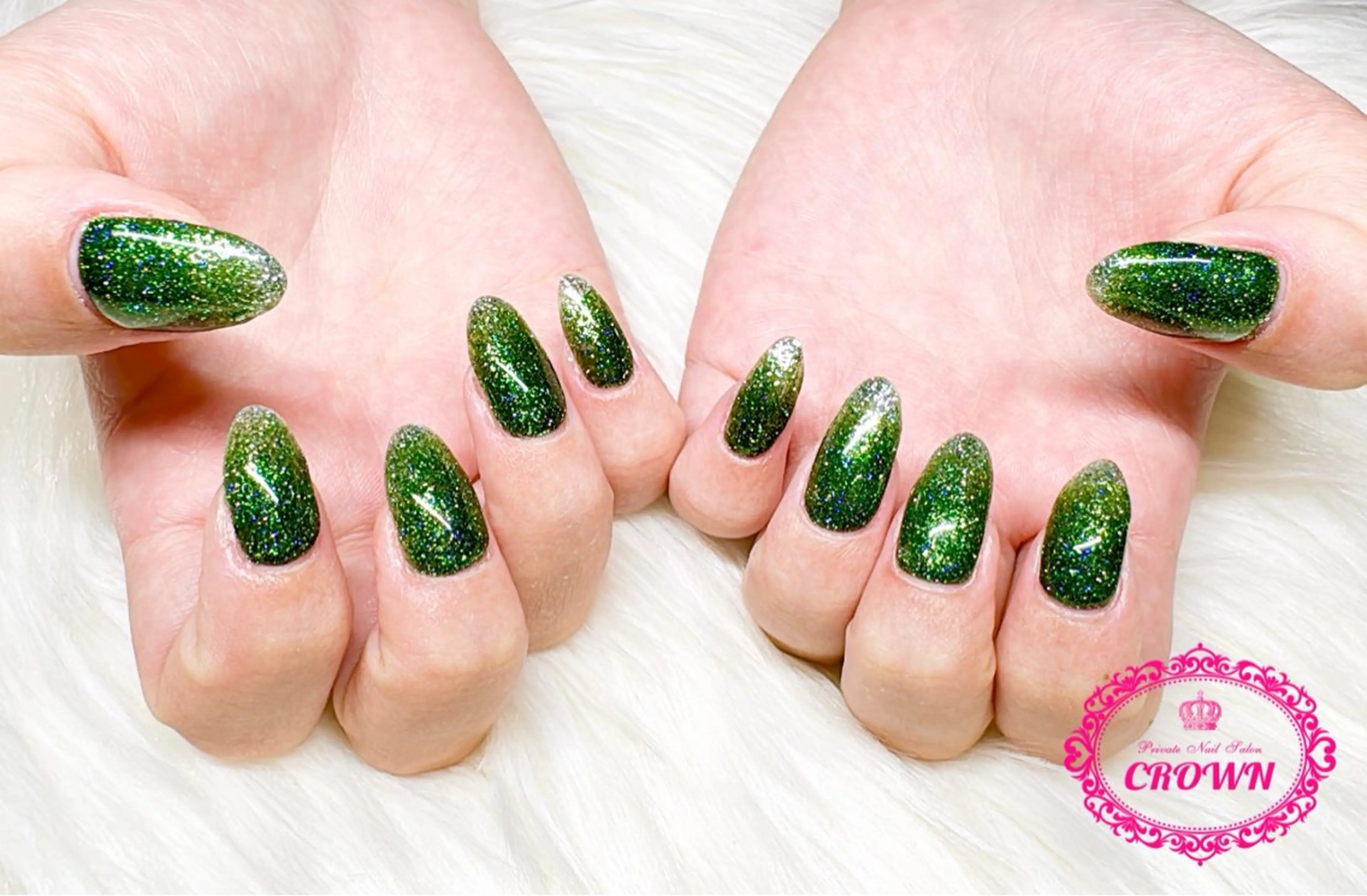 ネイル CROWN プライベートサロンのネイルデザイン