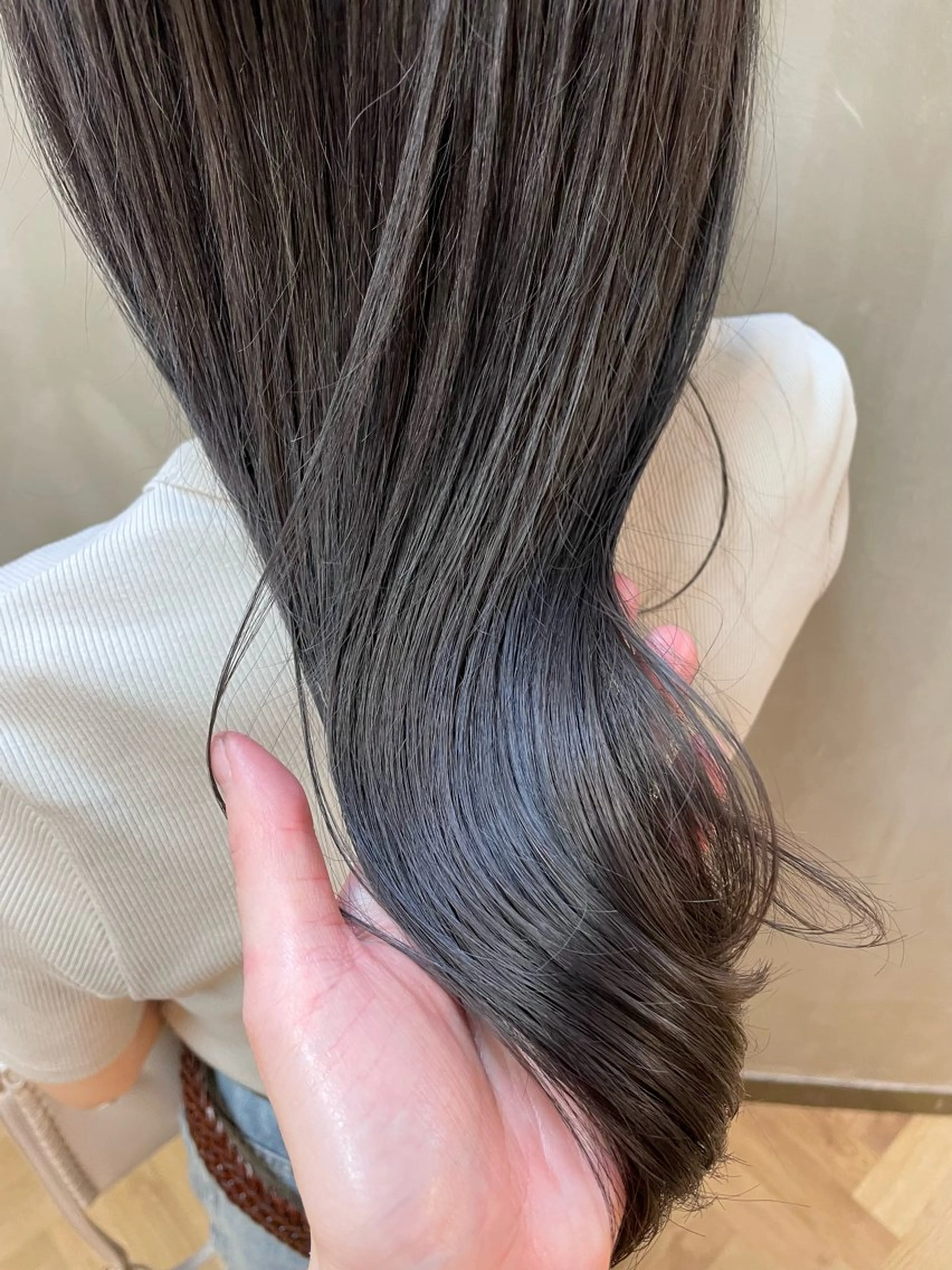 ミディアム カラー パーマ ヘアアレンジ メンズ グレージュ オリーブグレージュ オリーブグレー カット ヘアカラー トリートメント tatsumi/ボブ ウルフ/レイヤーのヘアスタイル