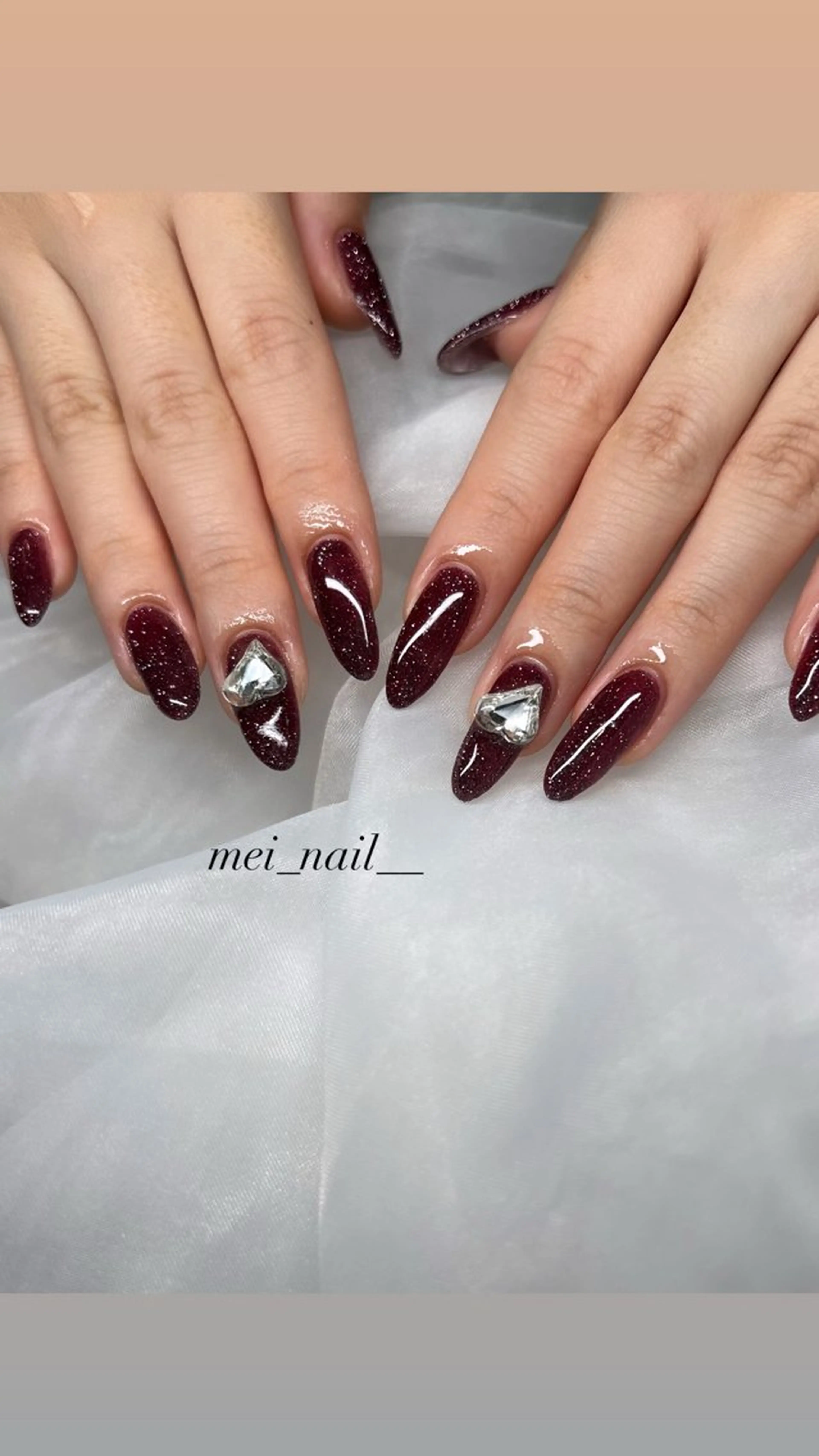 ネイル est nail所属・永山 芽生子のネイルデザイン