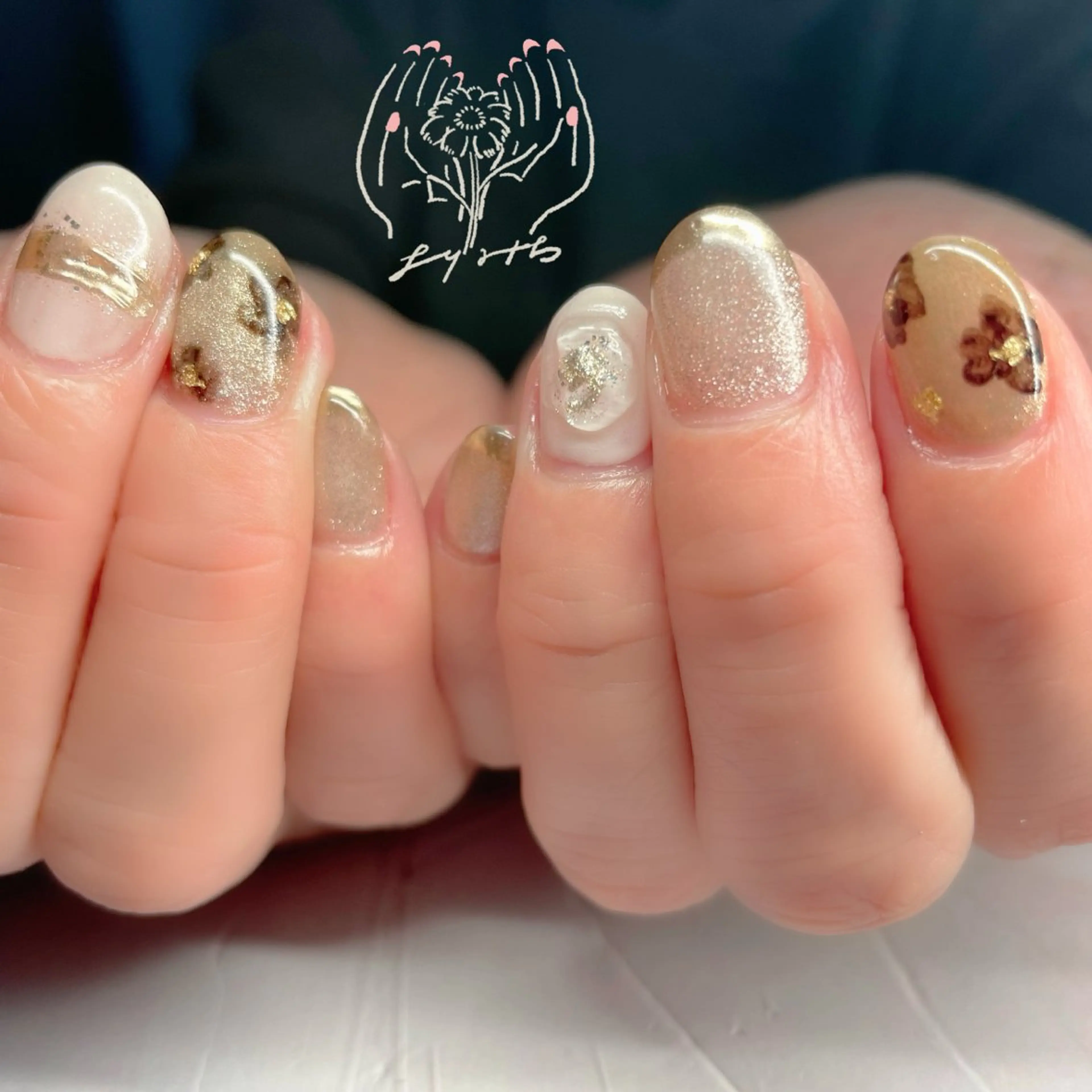 ネイル ハンドネイル フットネイル よりみち ネイルのネイルデザイン