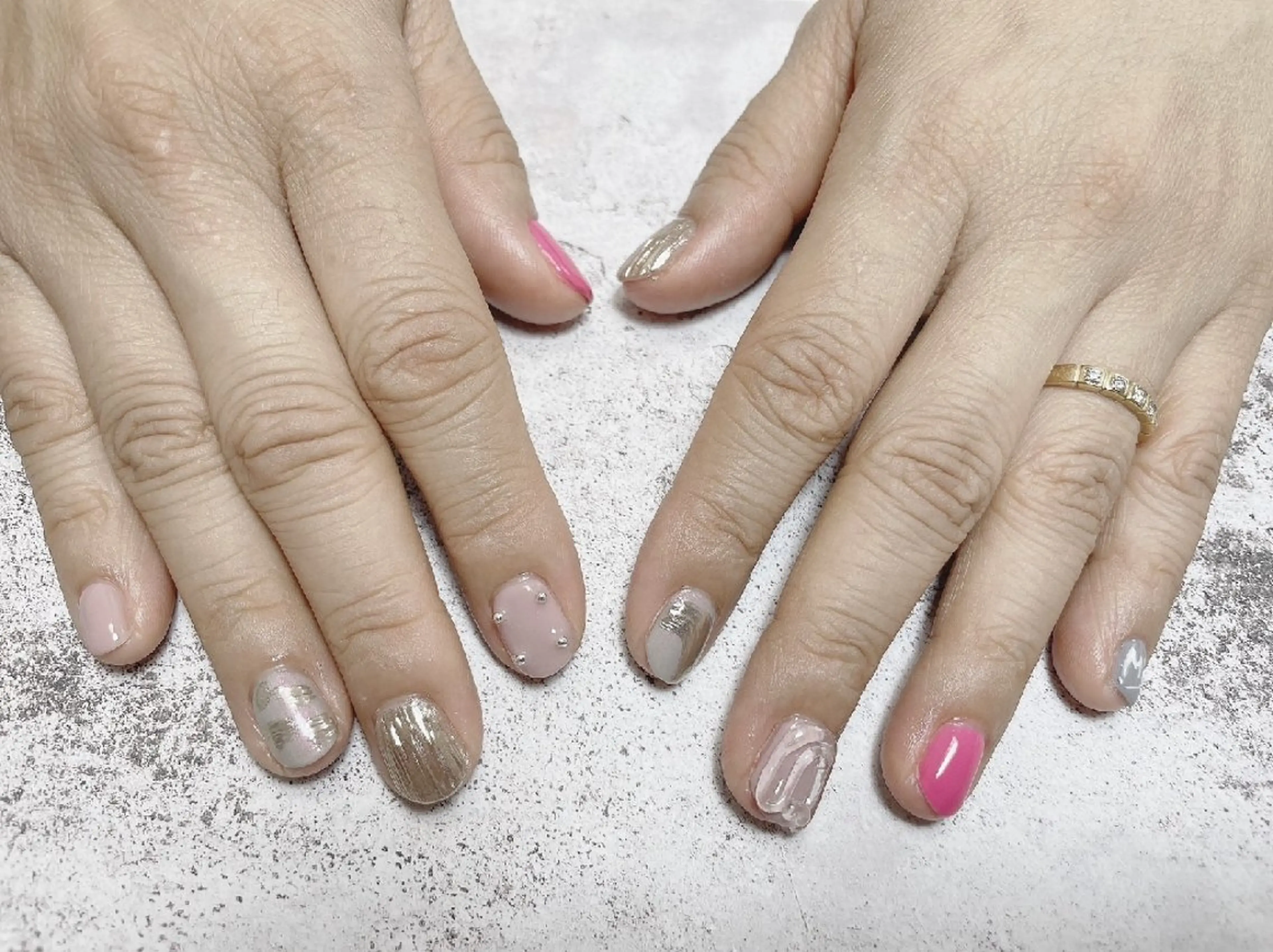 ネイル Nailsalon Blueのネイルデザイン